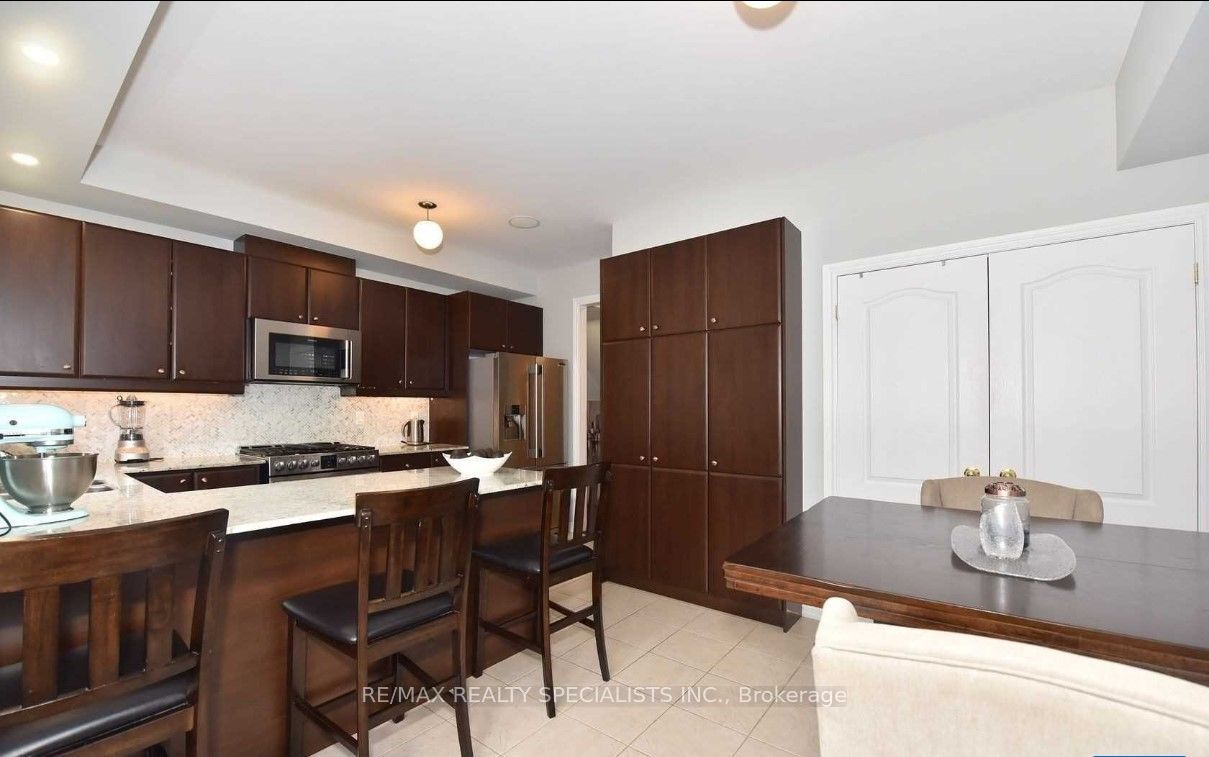 7 Hobart Gardens Property Photo 9