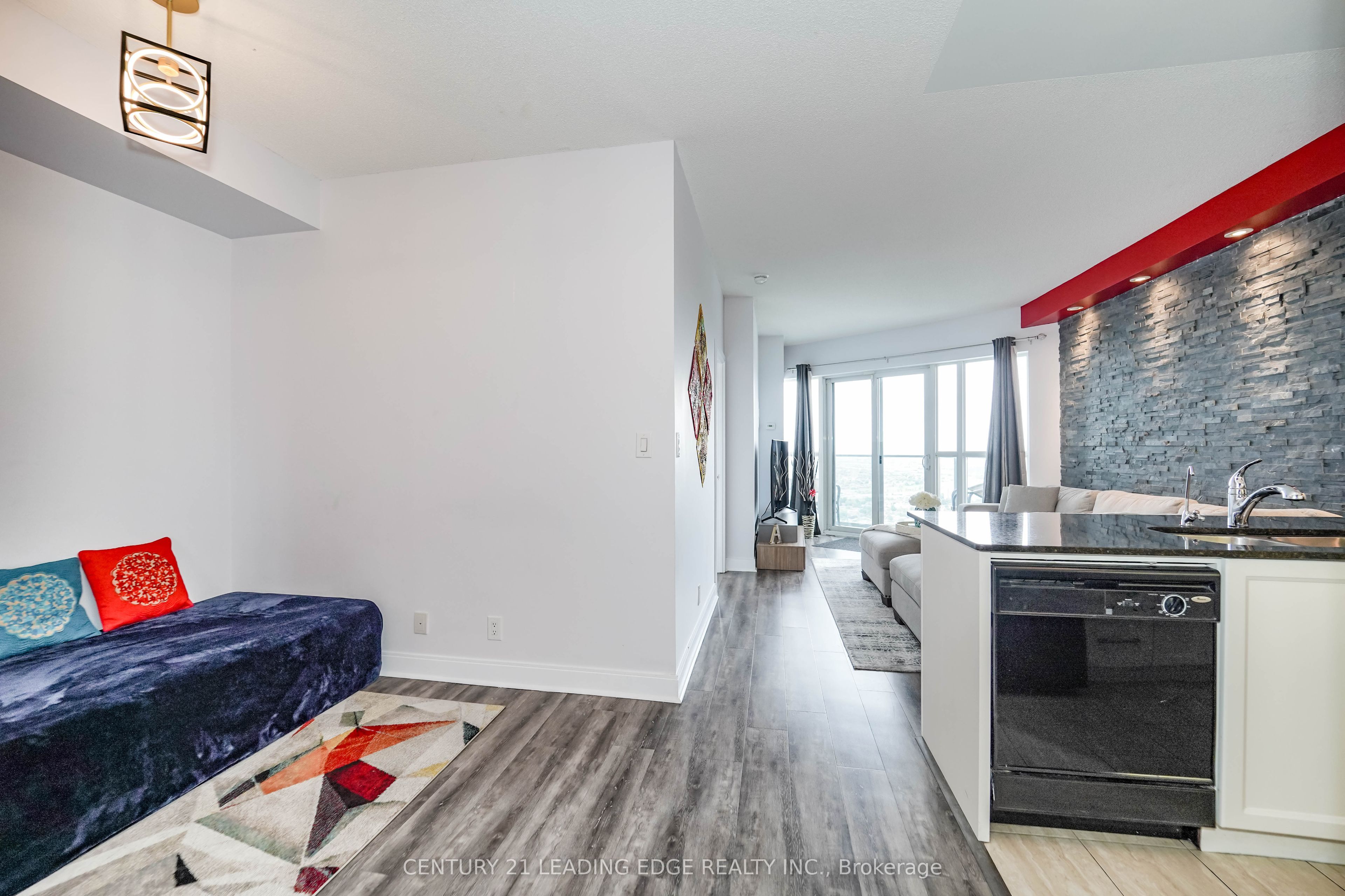 60 Absolute Avenue 4307 Property Photo 14