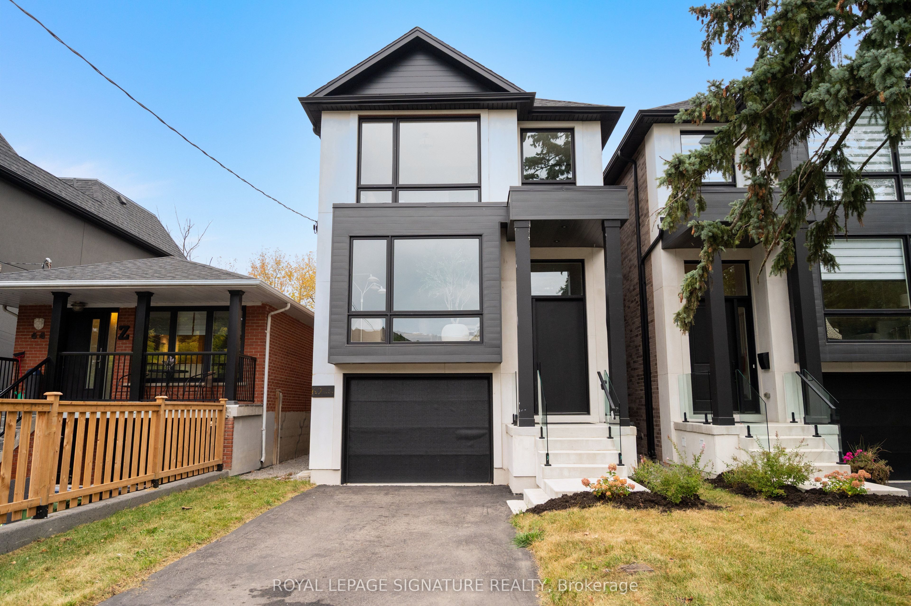 62 Ash Crescent Property Photo 1
