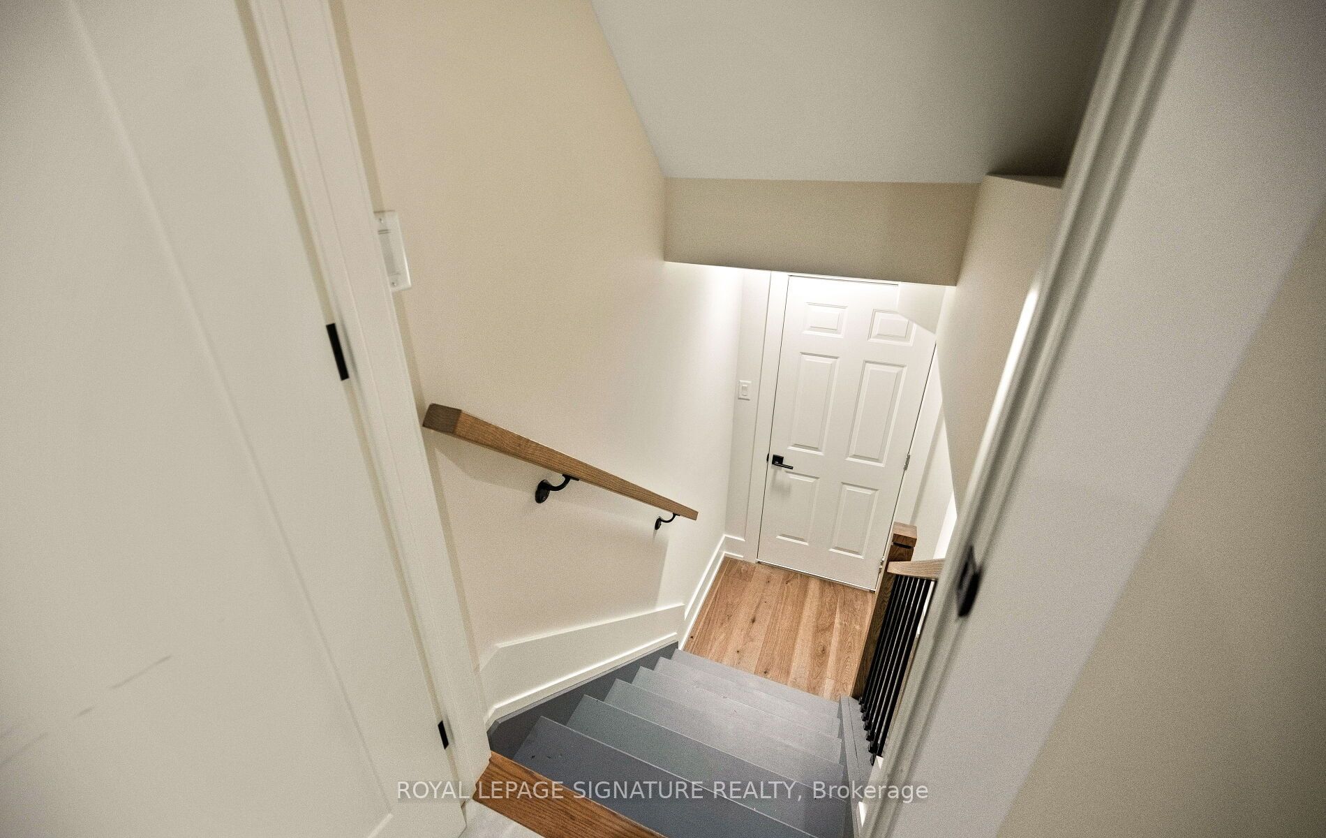 62 Ash Crescent Property Photo 37