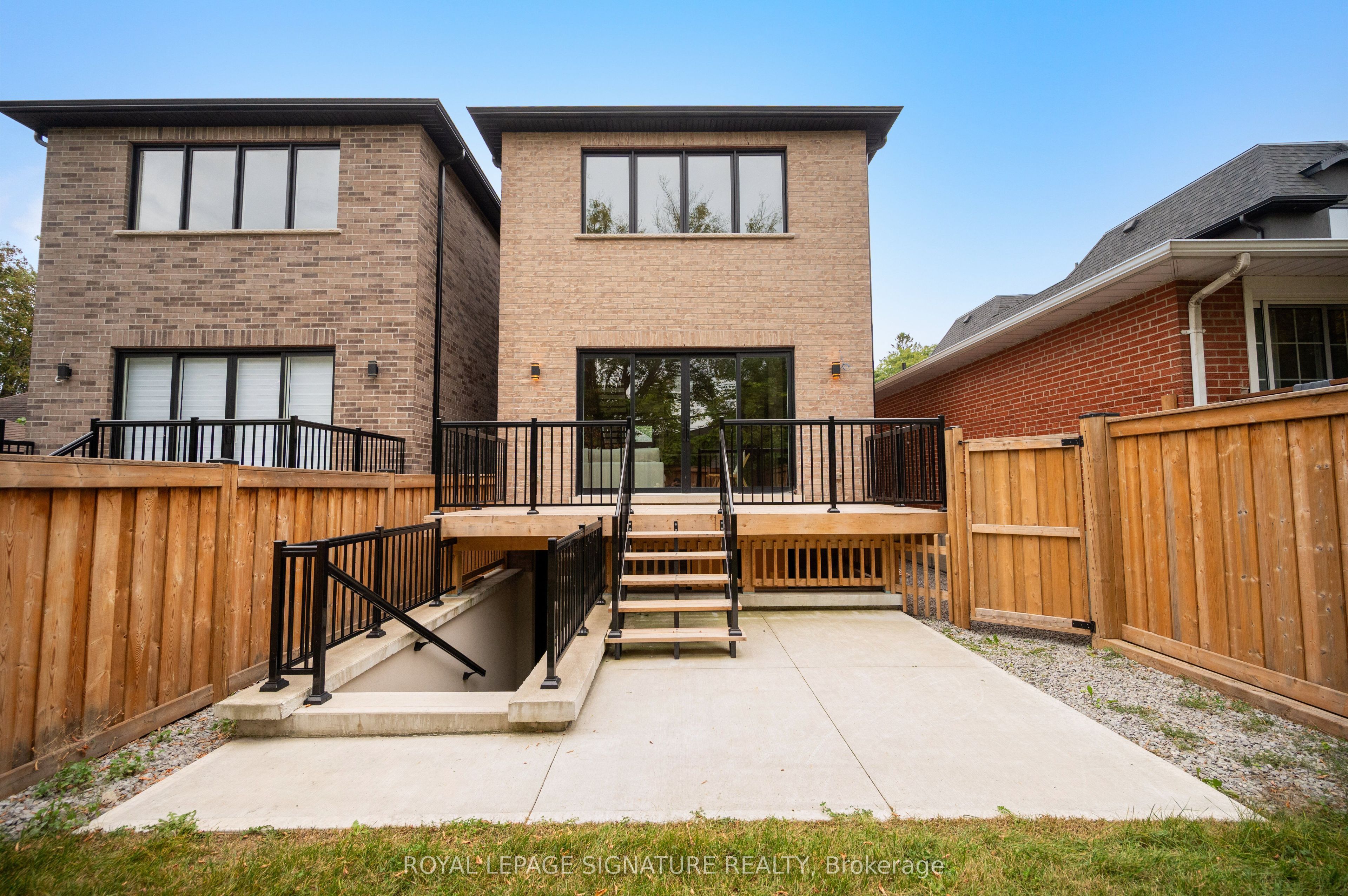 62 Ash Crescent Property Photo 41