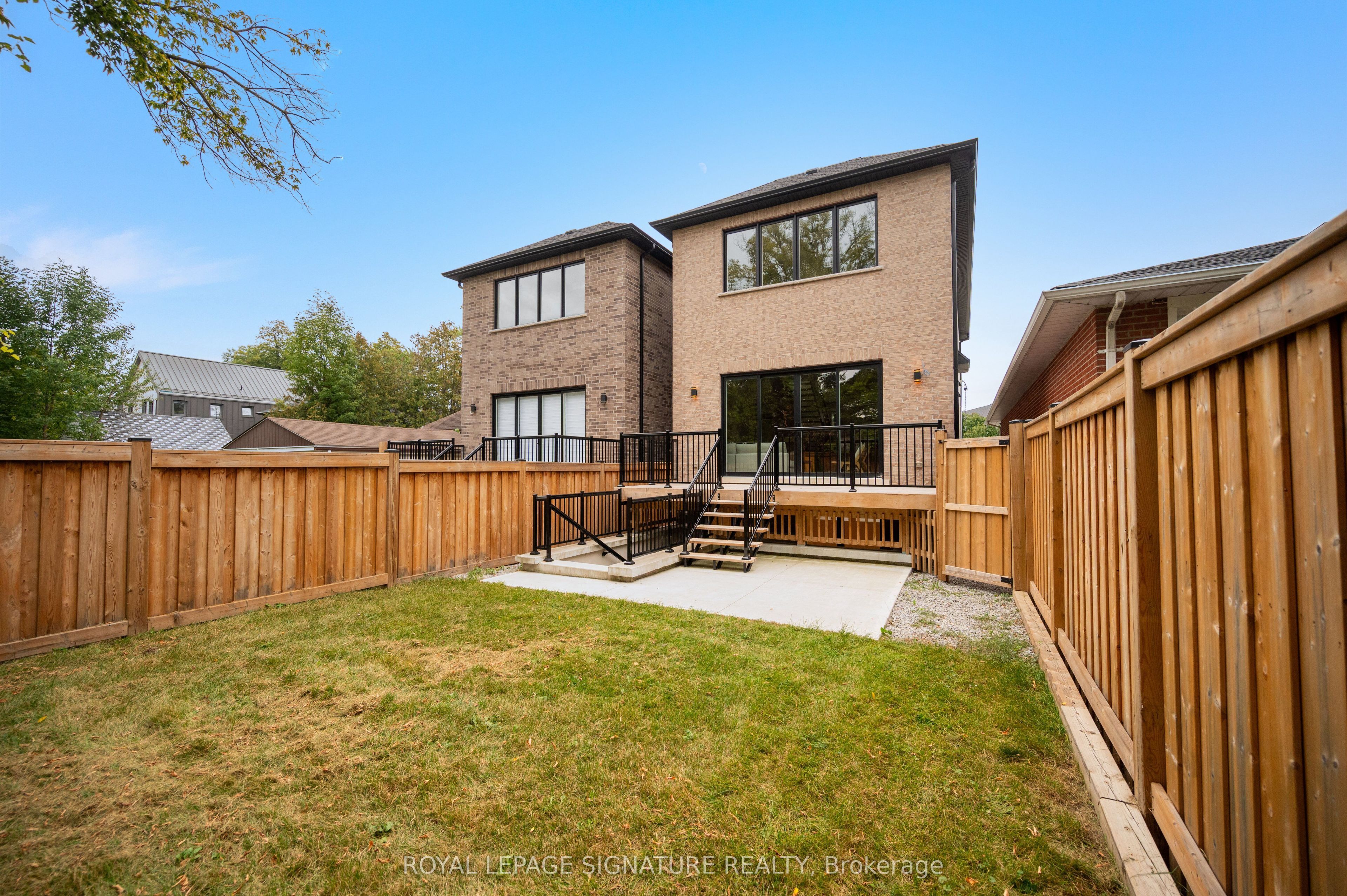 62 Ash Crescent Property Photo 43