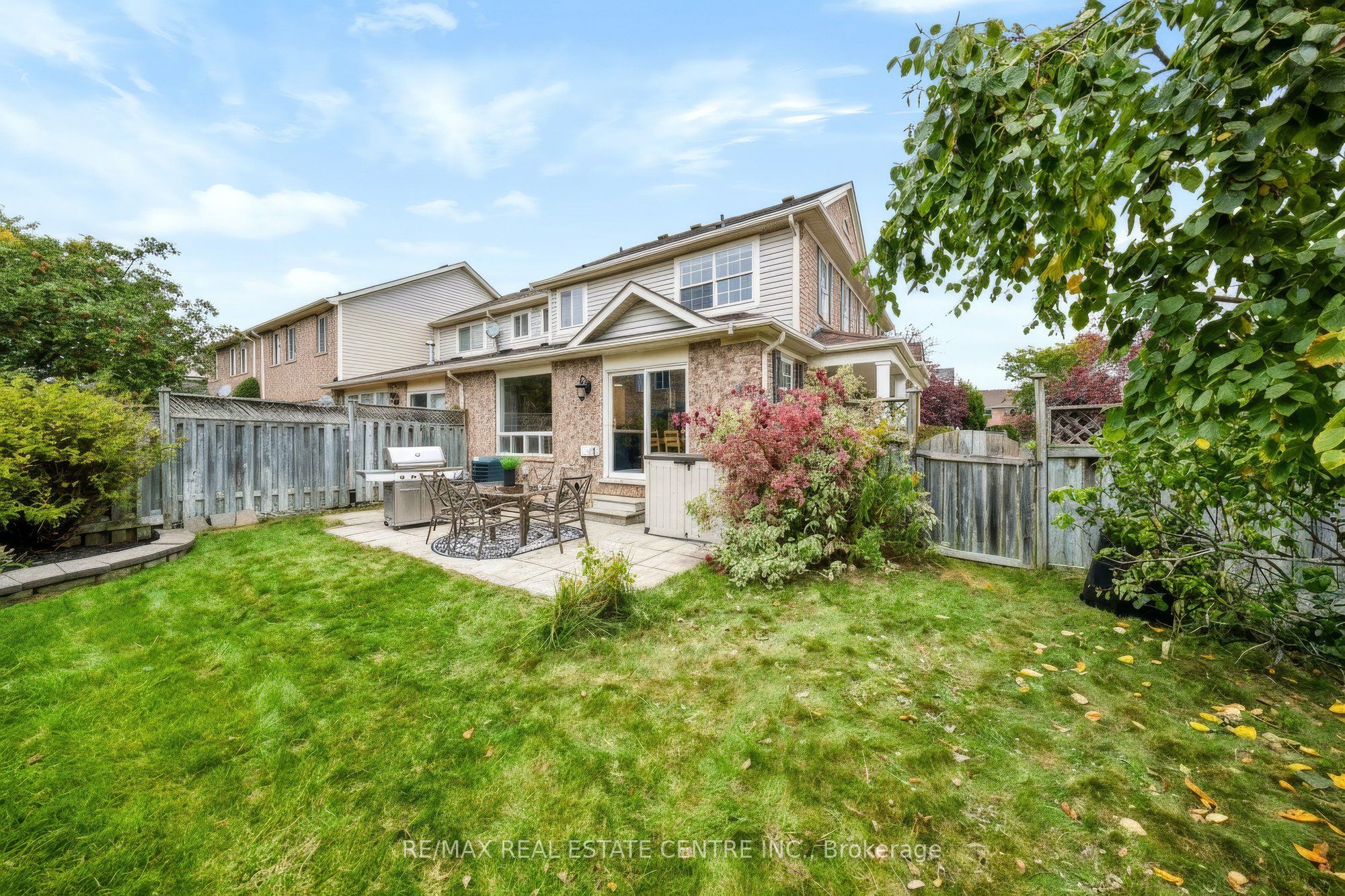 1630 Cartwright Crescent Property Photo 36