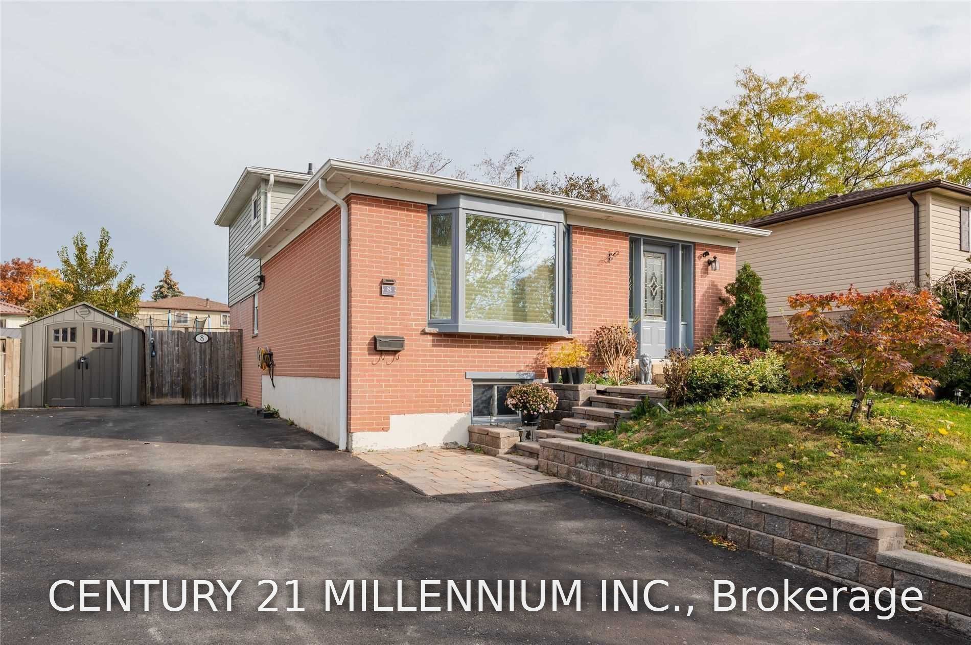 8 Sutherland Avenue Property Photo 3
