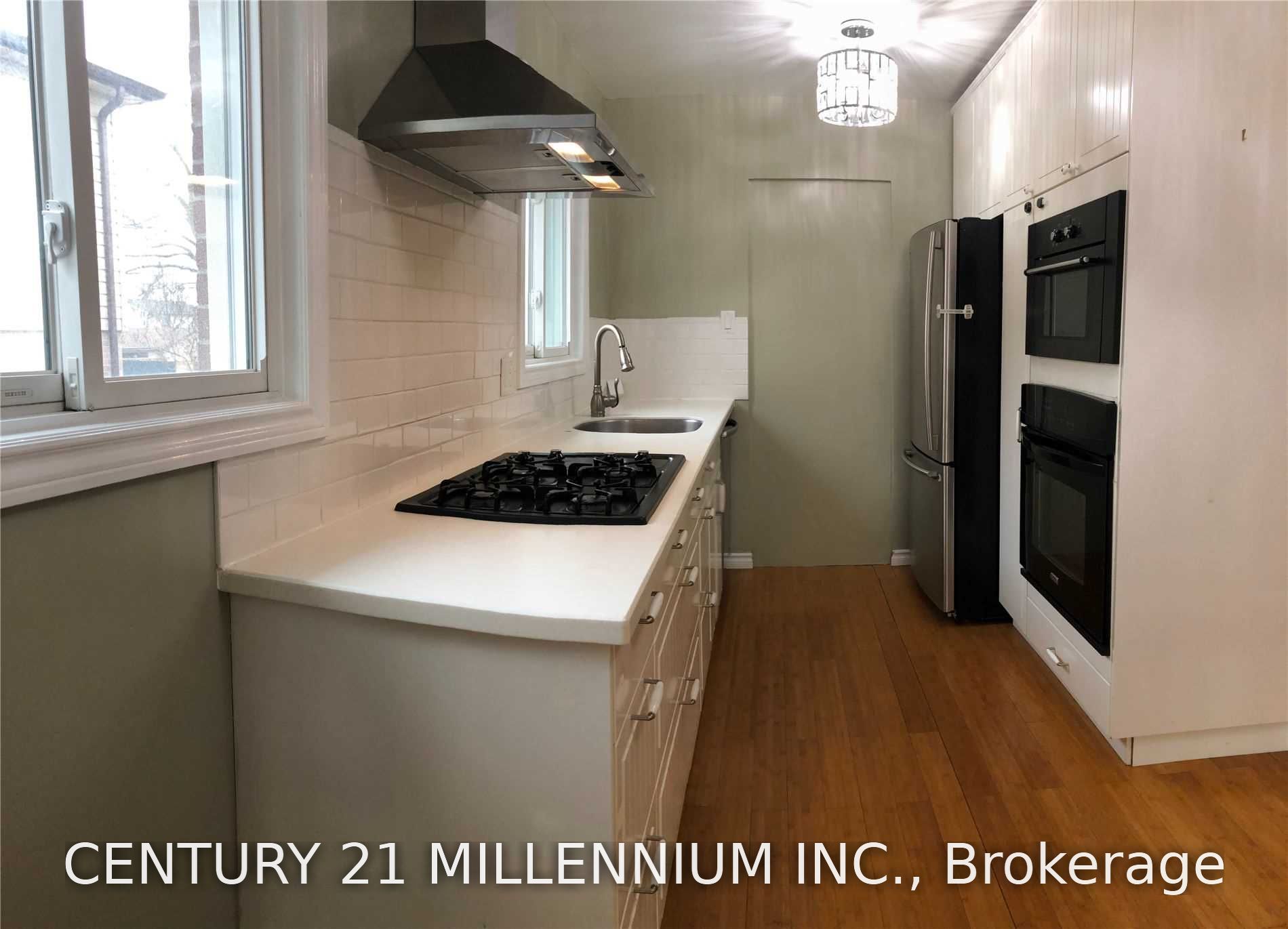8 Sutherland Avenue Property Photo 6