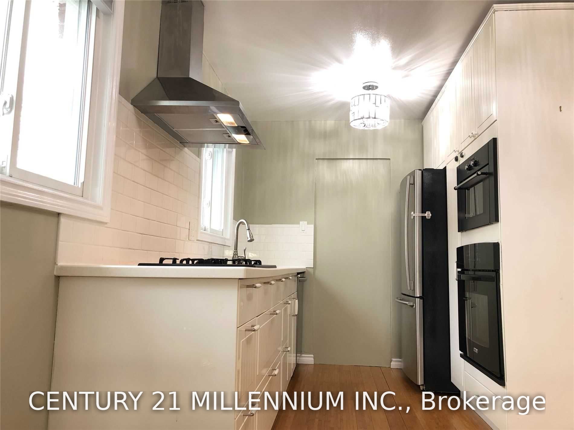 8 Sutherland Avenue Property Photo 7