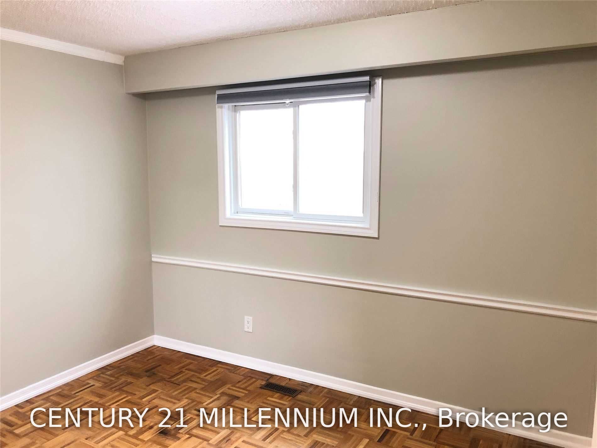 8 Sutherland Avenue Property Photo 16