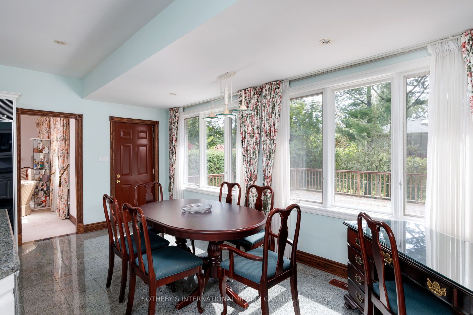 47 Great Oak Drive Property Photo 12