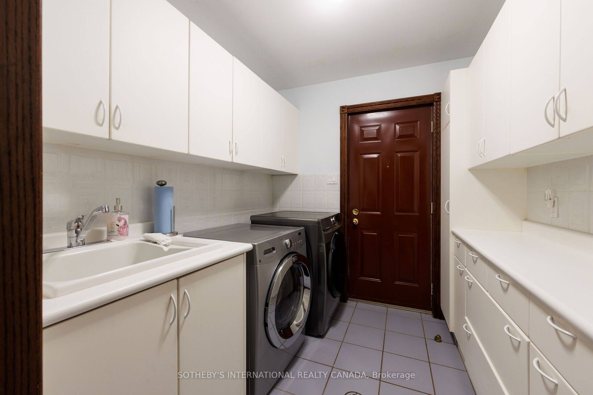 47 Great Oak Drive Property Photo 15