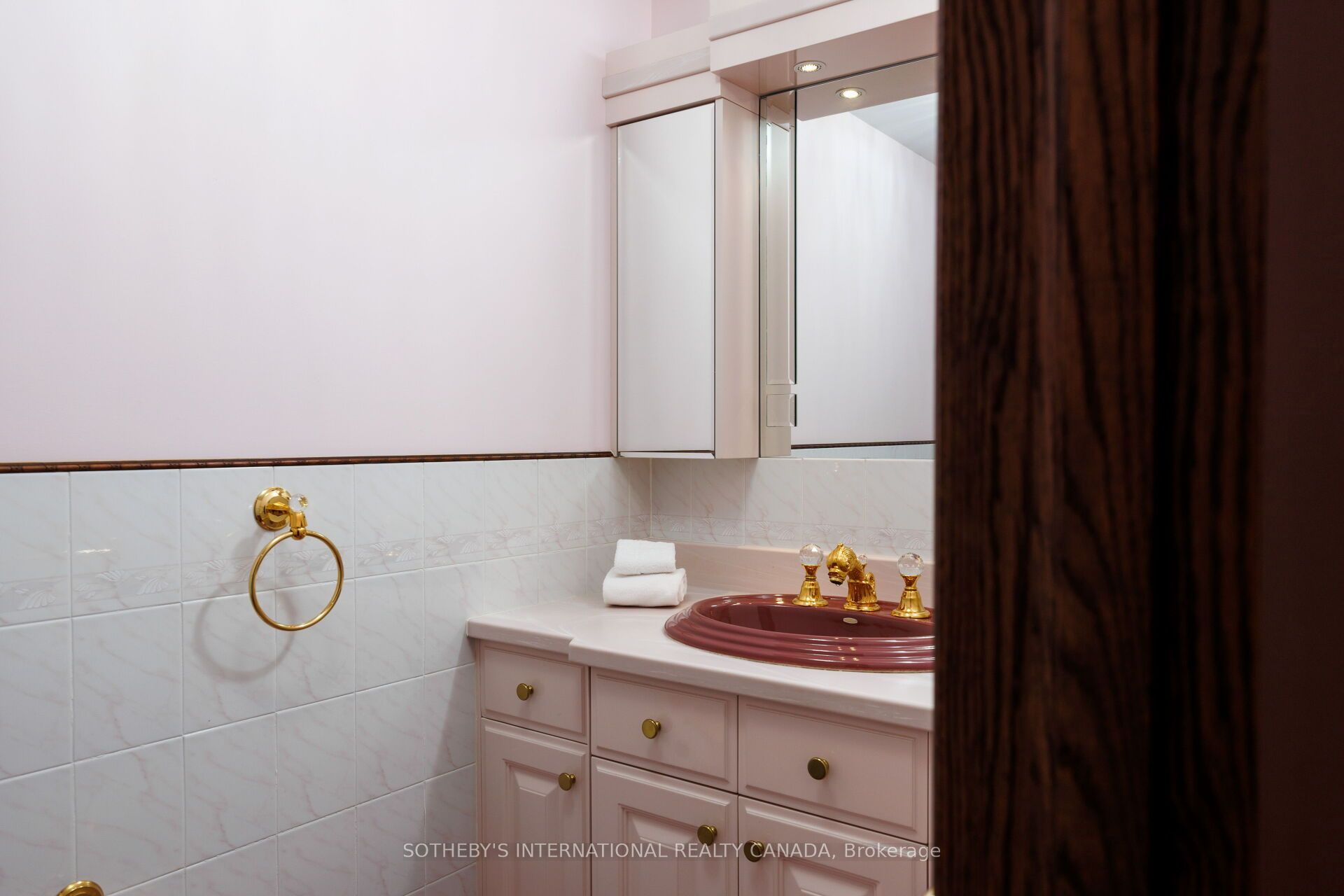 47 Great Oak Drive Property Photo 17
