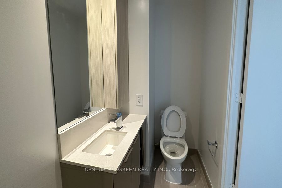 3900 Confederation Parkway 2301 Property Photo 11