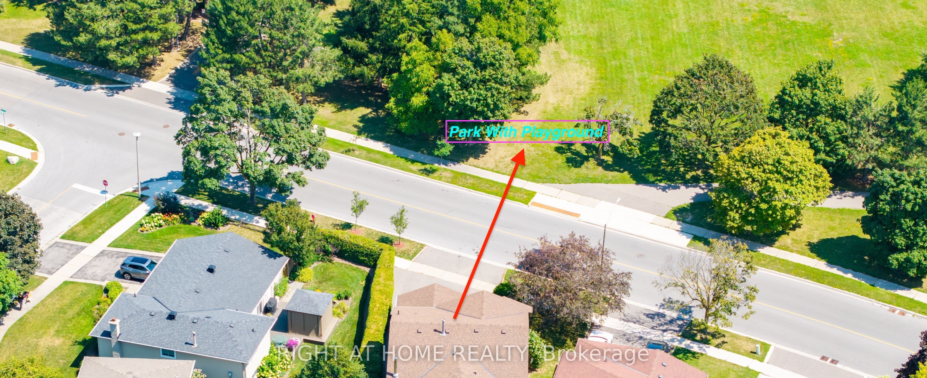 345 Mill Street S Property Photo 4
