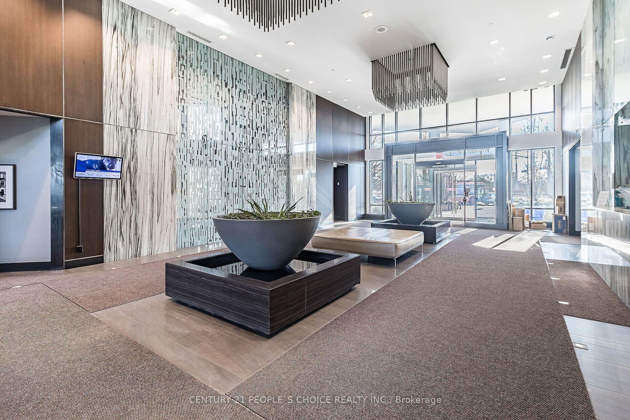 205 Sherway Garden 1012 Property Photo 4