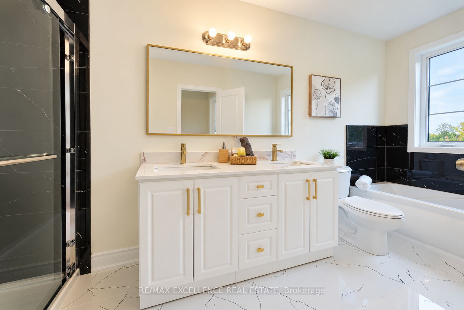 39 Allness Road Property Photo 7