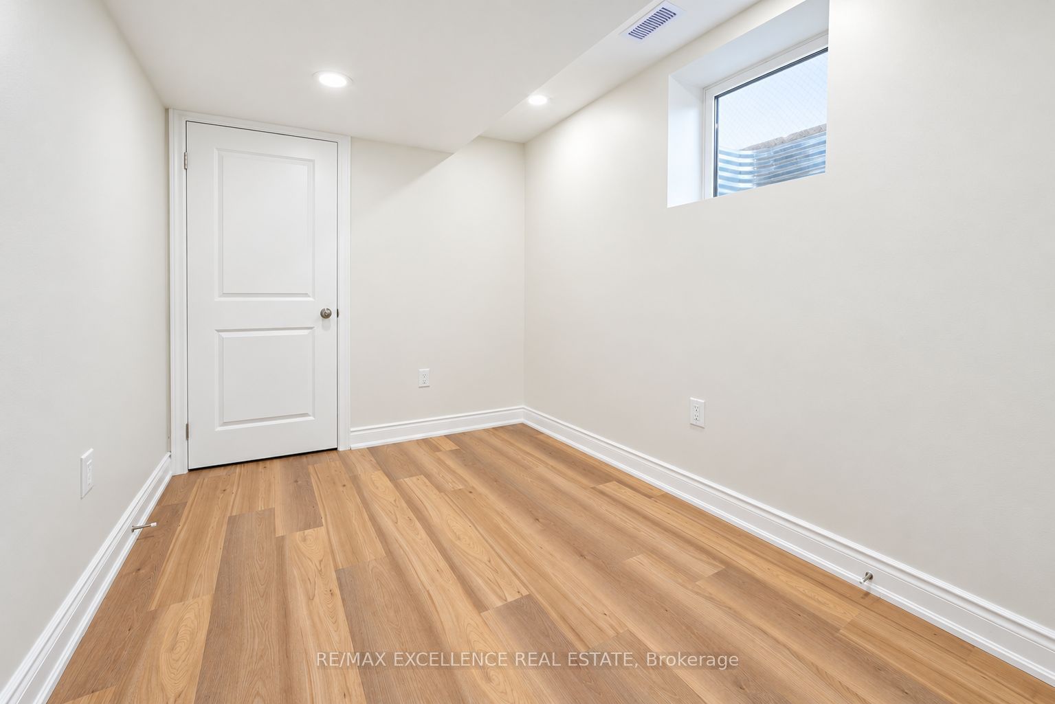 39 Allness Road Property Photo 21