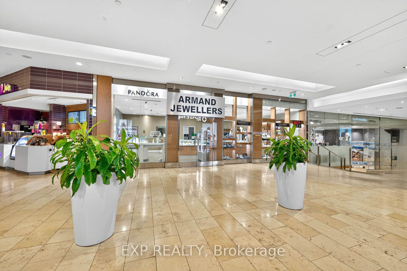 100 City Centre Drive 1-174 Property Photo 5