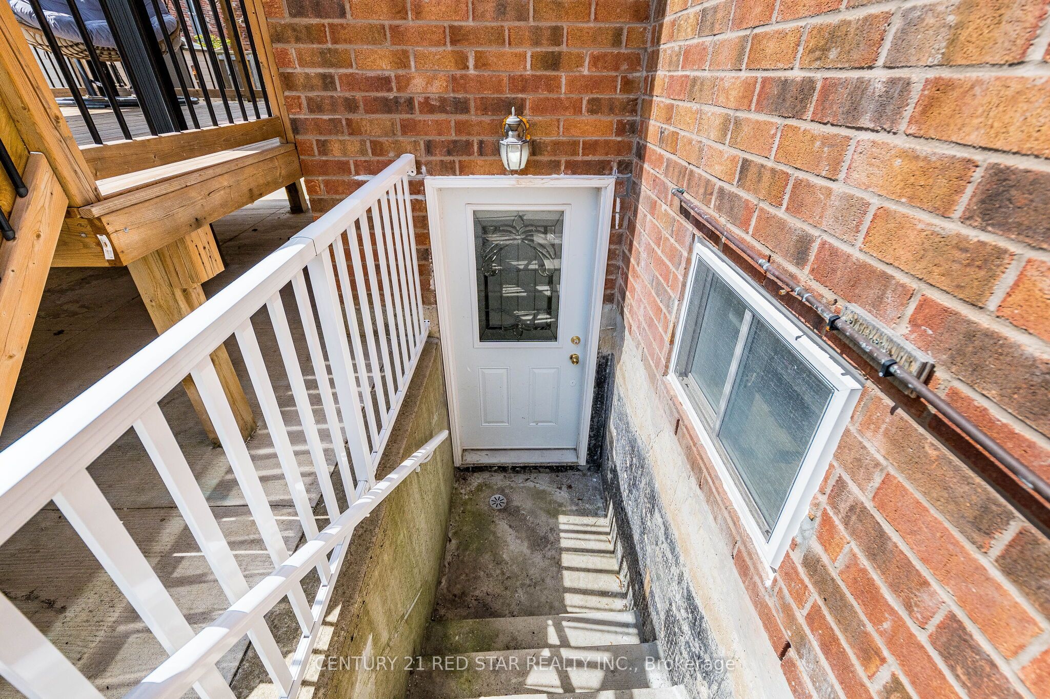 396 Derrydale Drive Property Photo 35
