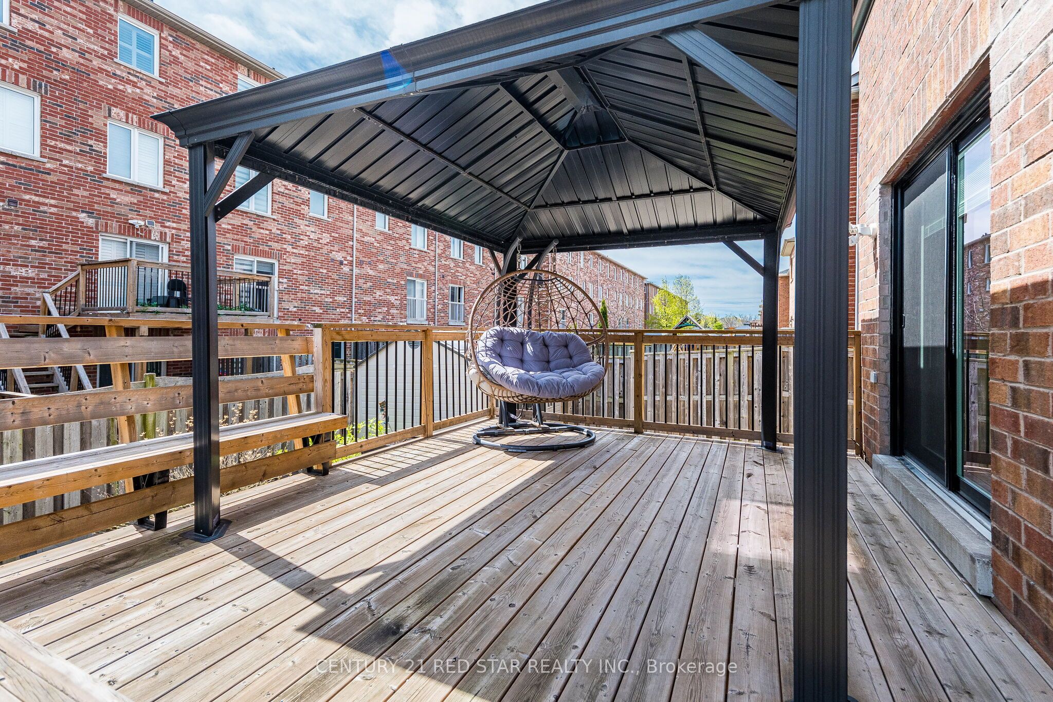 396 Derrydale Drive Property Photo 40