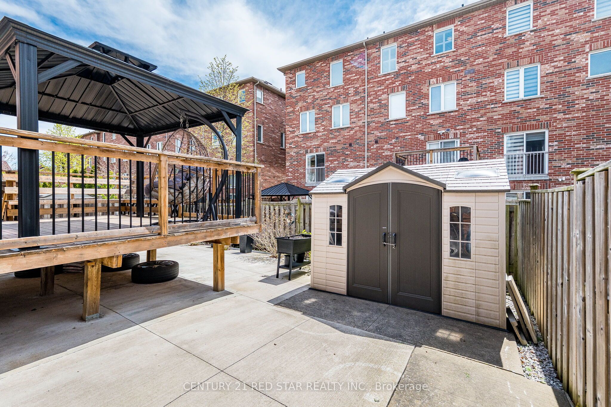 396 Derrydale Drive Property Photo 41