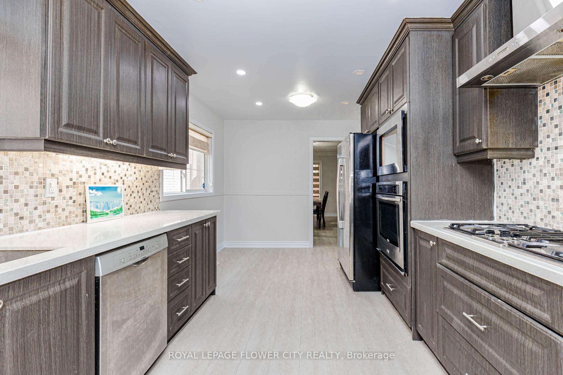 14 Canarvan Court Property Photo 16