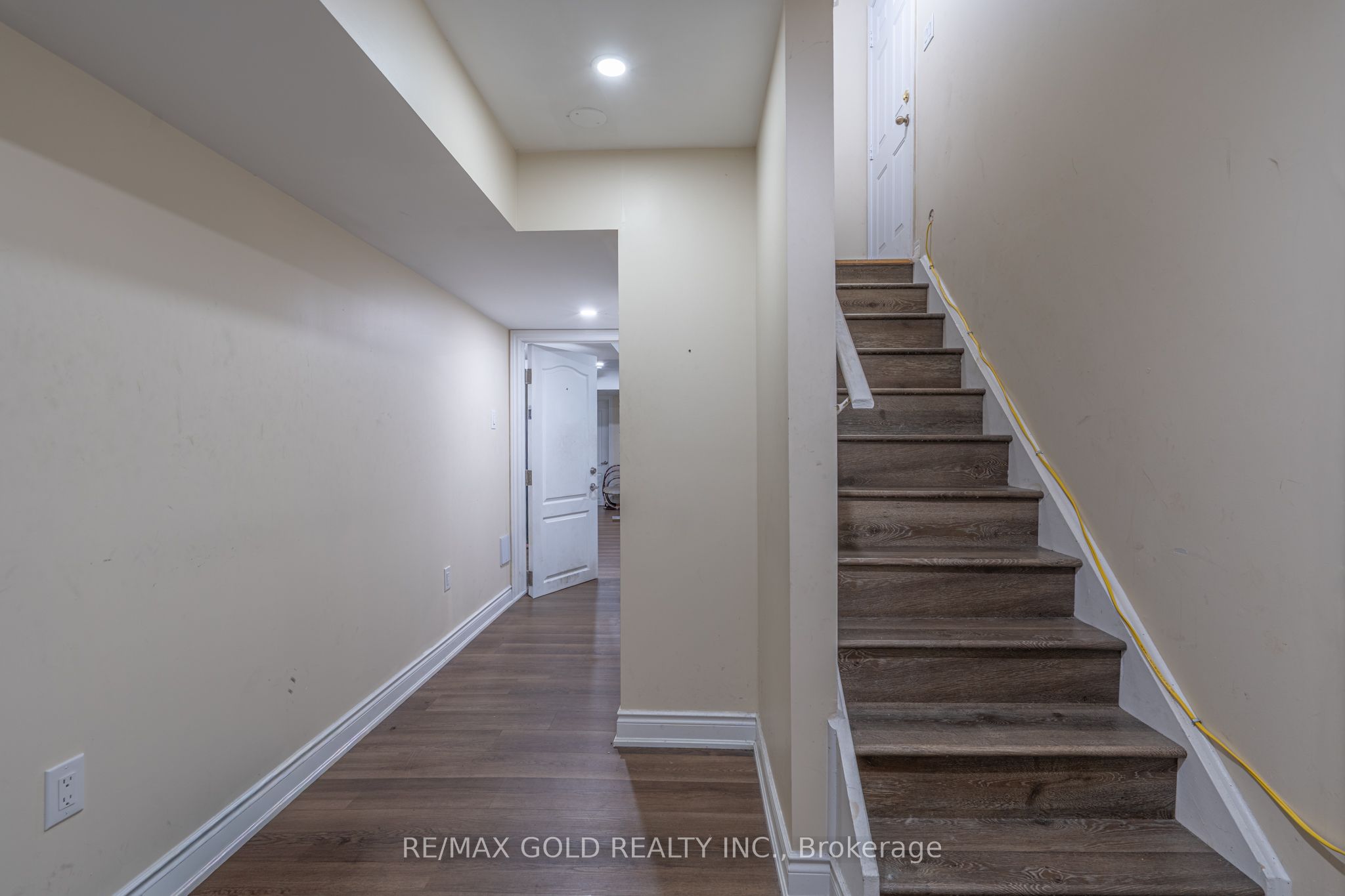 409 Fernforest Drive Property Photo 26