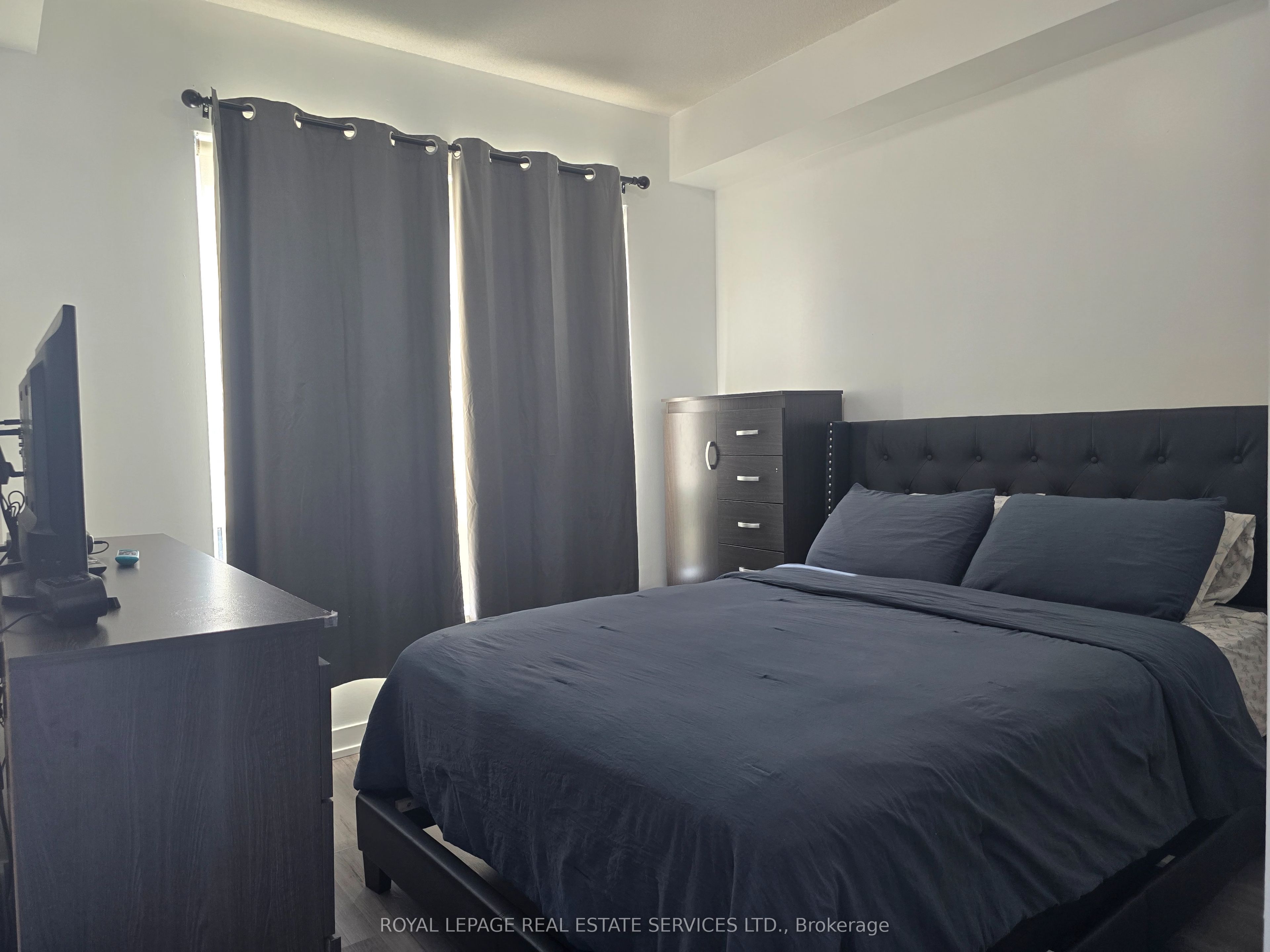 840 Queens Plate Drive 601 Property Photo 15