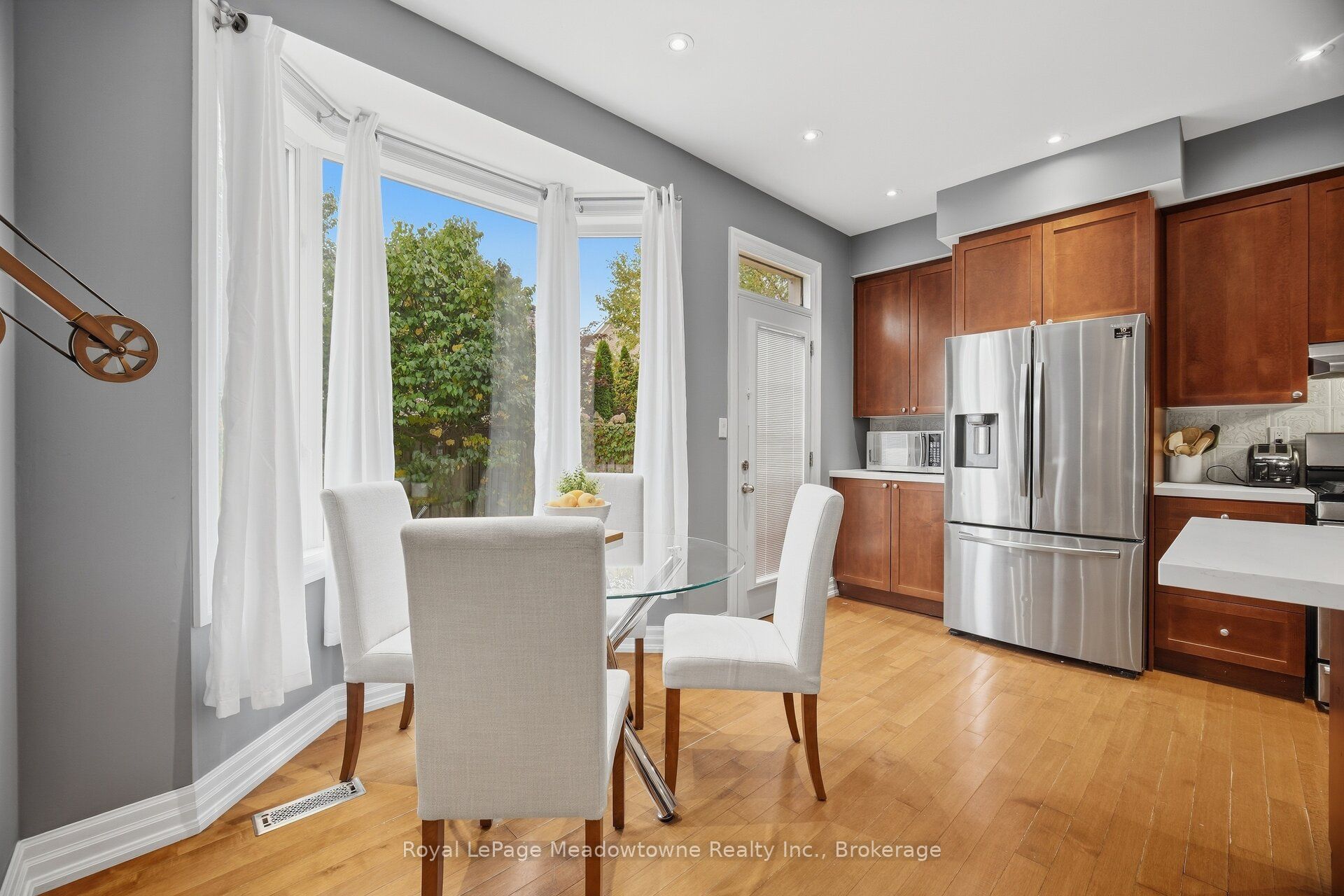 954 Lancaster Boulevard Property Photo 14
