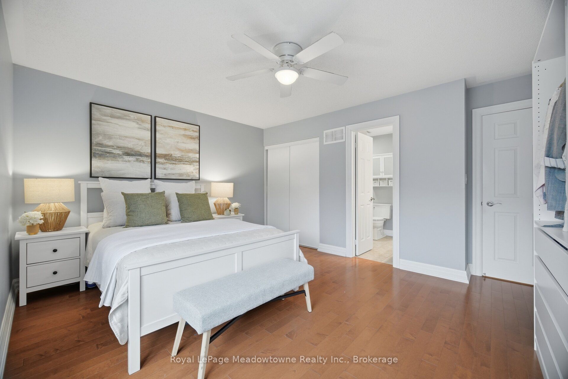 954 Lancaster Boulevard Property Photo 28