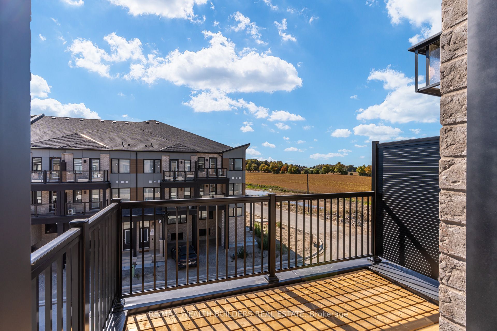 6 Thornbird Crescent Property Photo 23