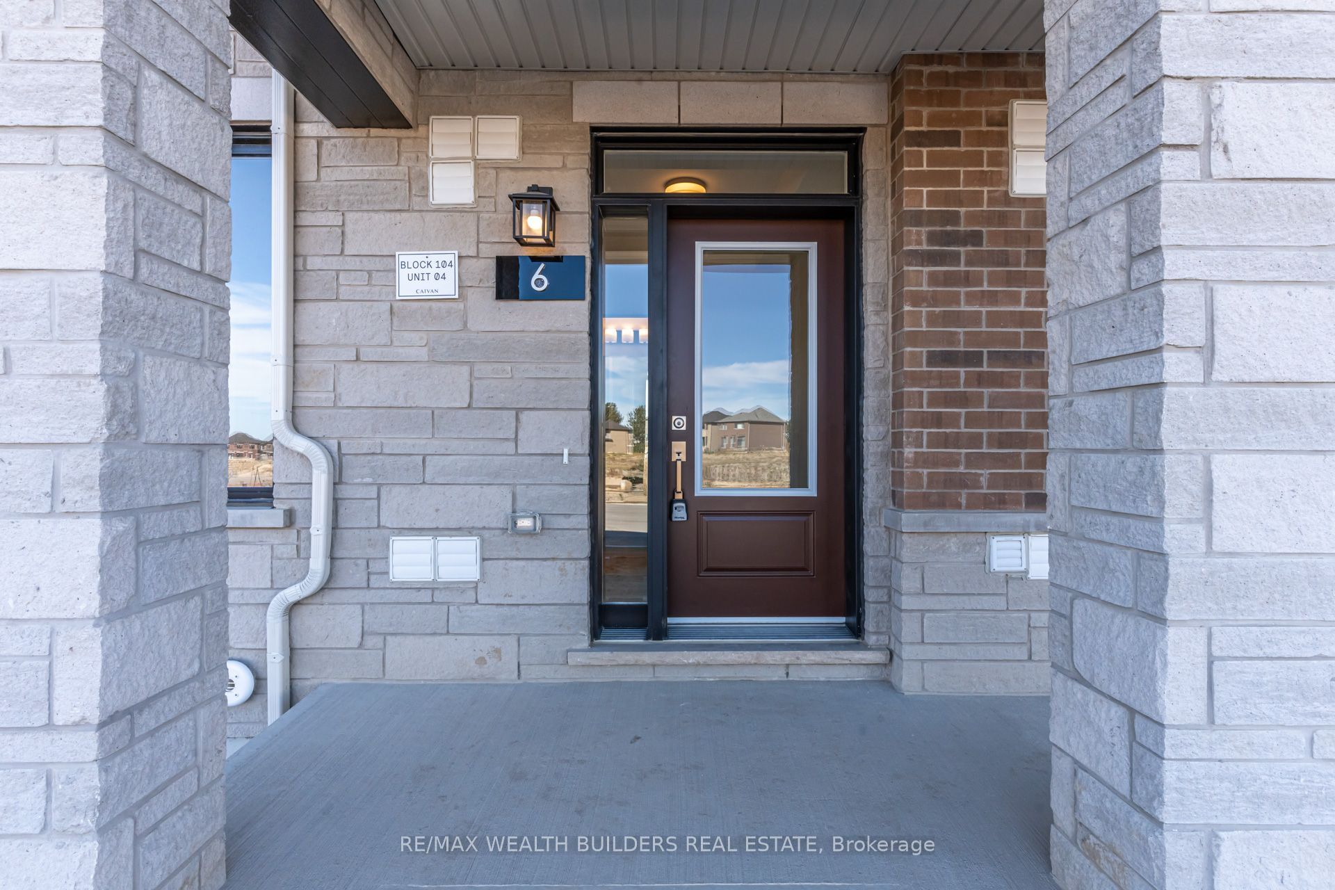 6 Thornbird Crescent Property Photo 34