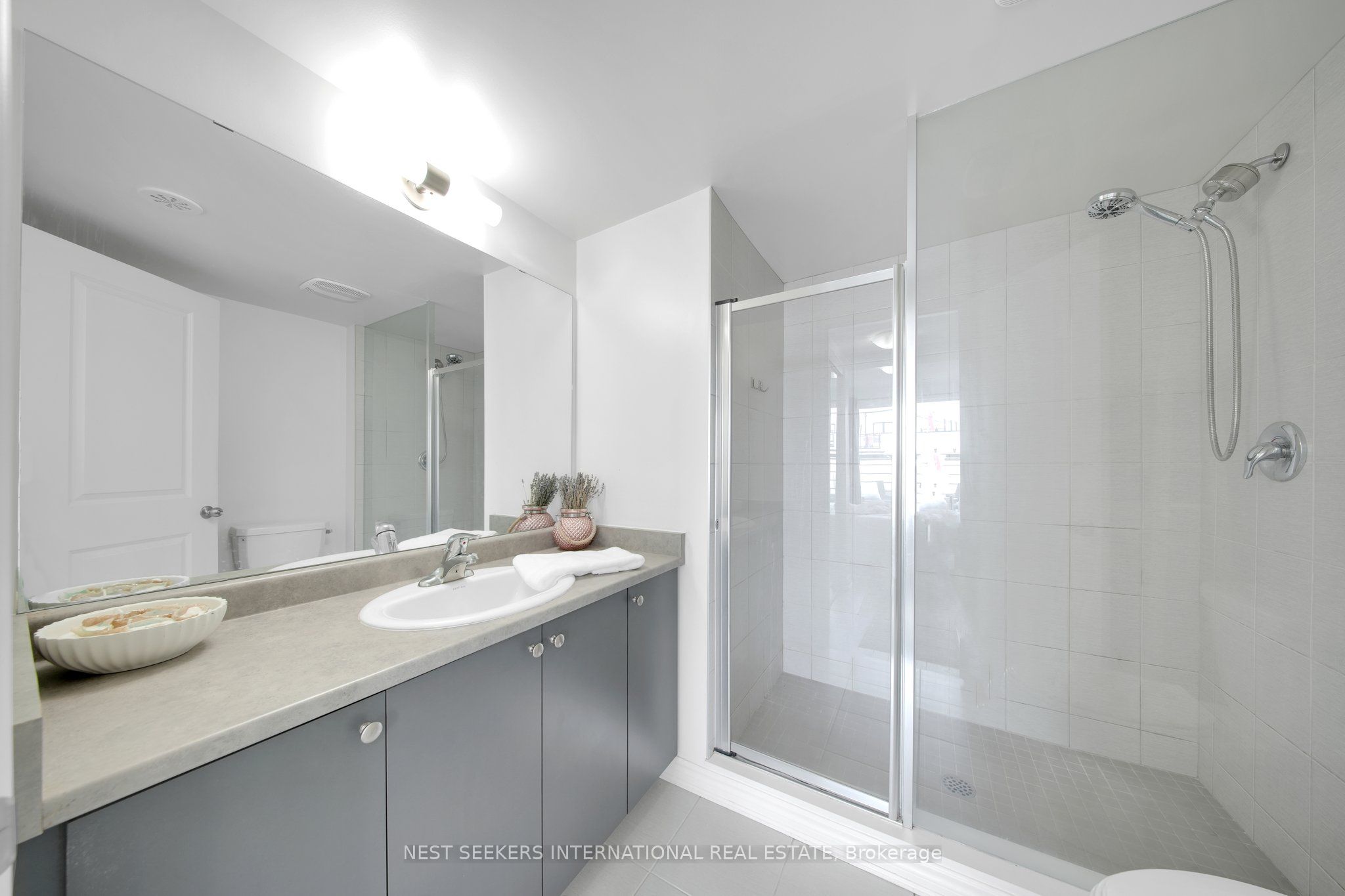 1155 Stroud Lane 2 Property Photo 19