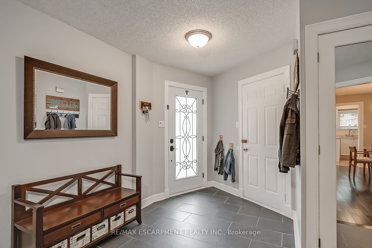 3163 Barwell Road Property Photo 3