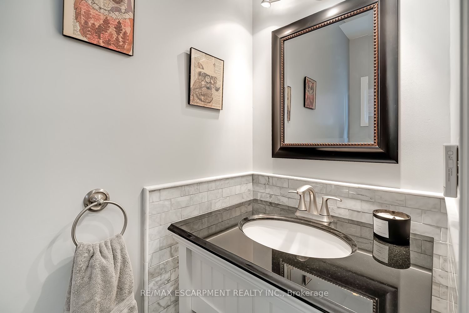 3163 Barwell Road Property Photo 17