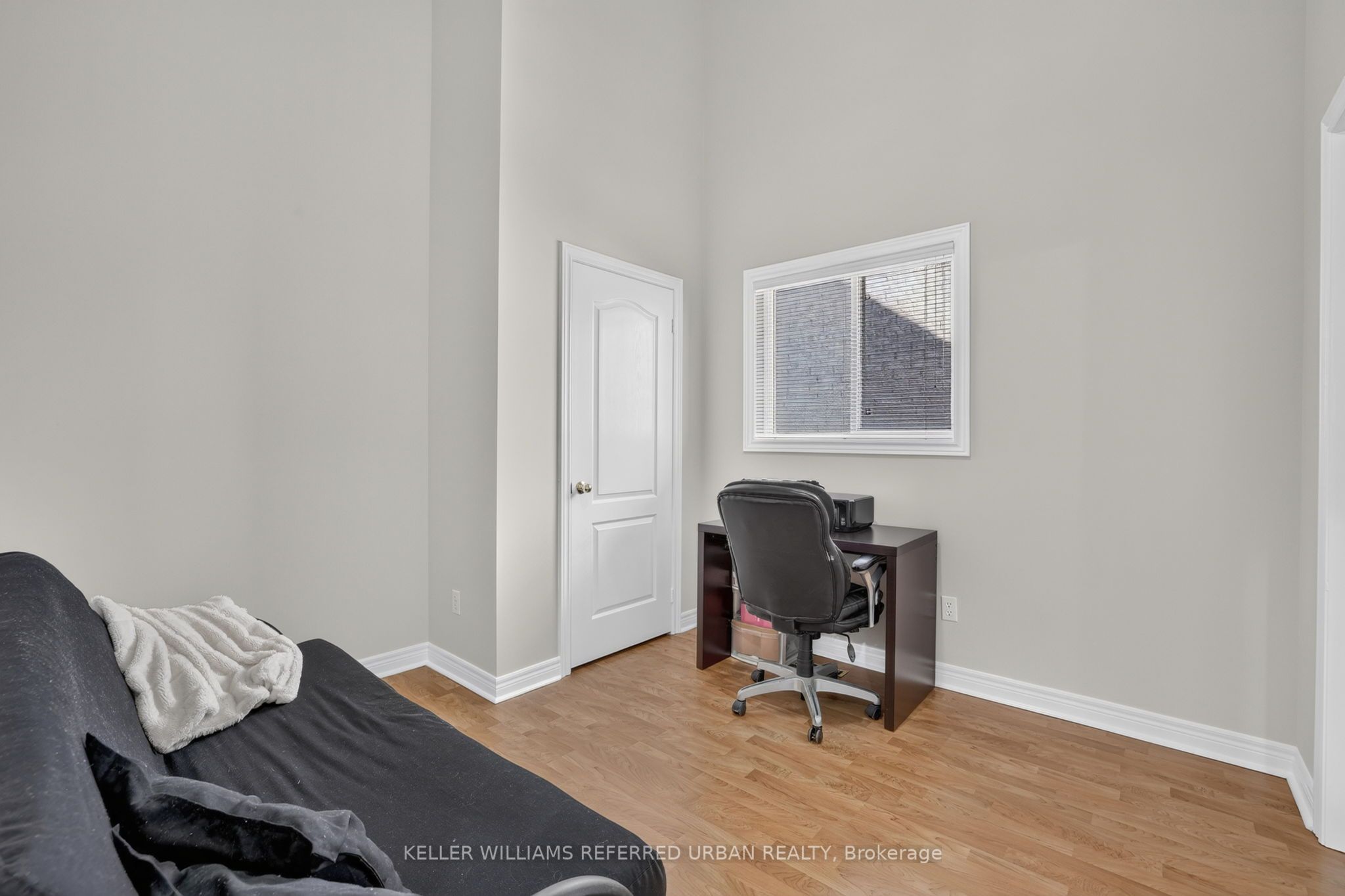 27 Summer Valley Drive Property Photo 20