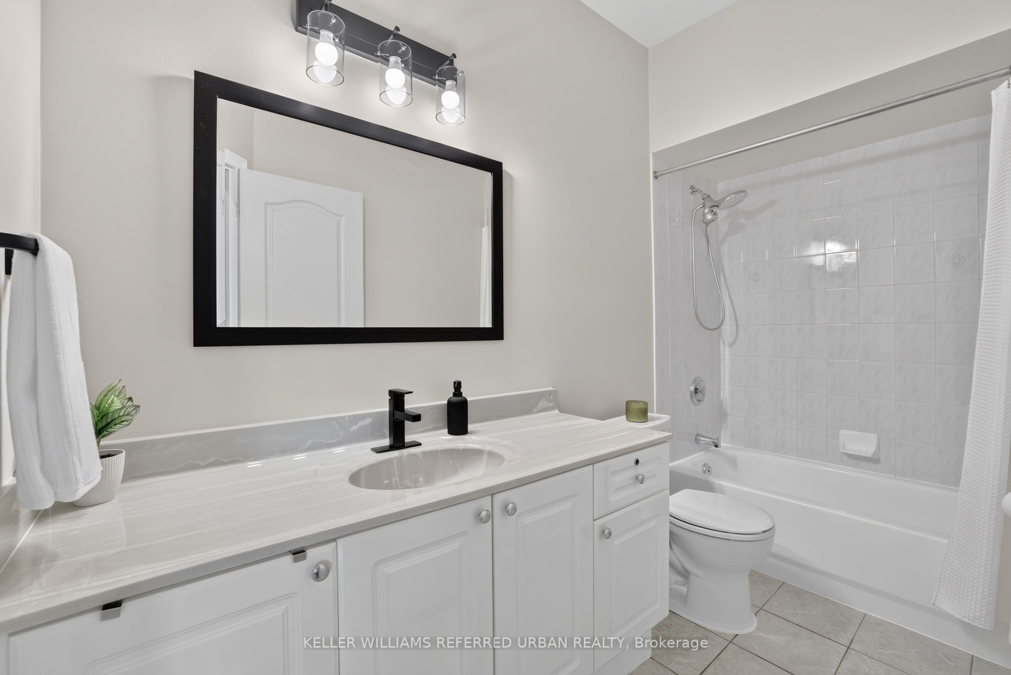 27 Summer Valley Drive Property Photo 21