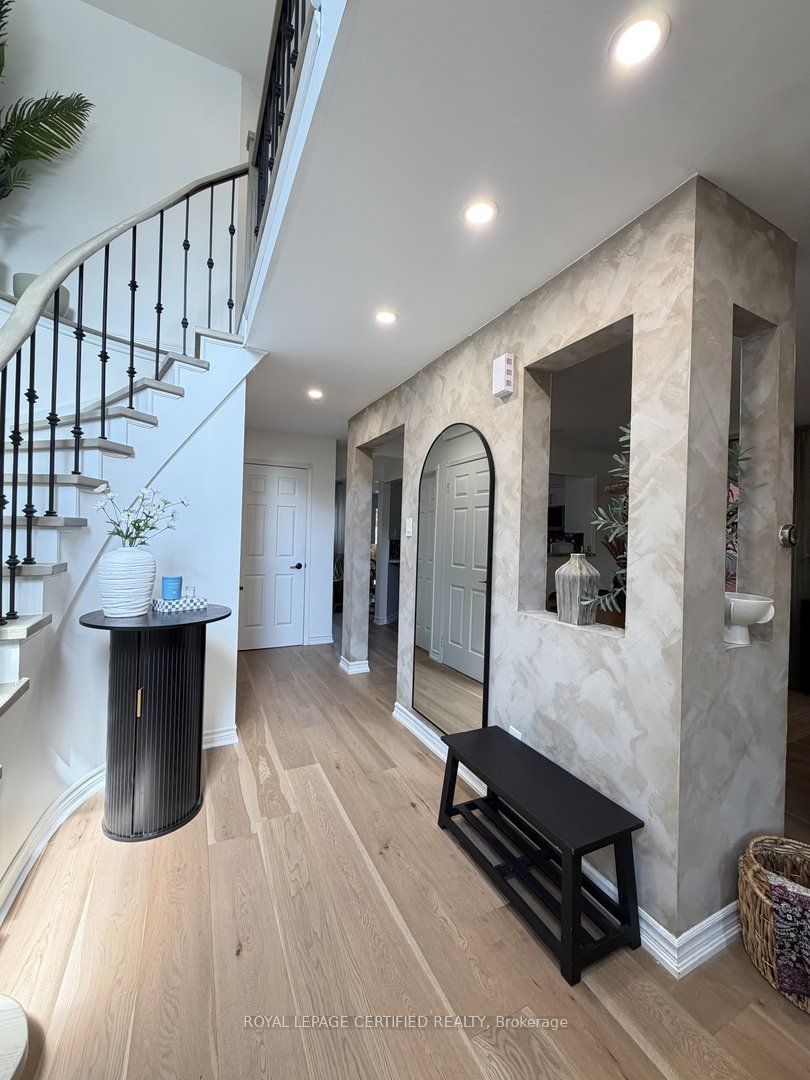 5967 Cherrywood Place Property Photo 4