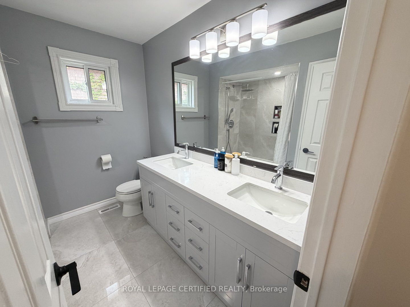 5967 Cherrywood Place Property Photo 15