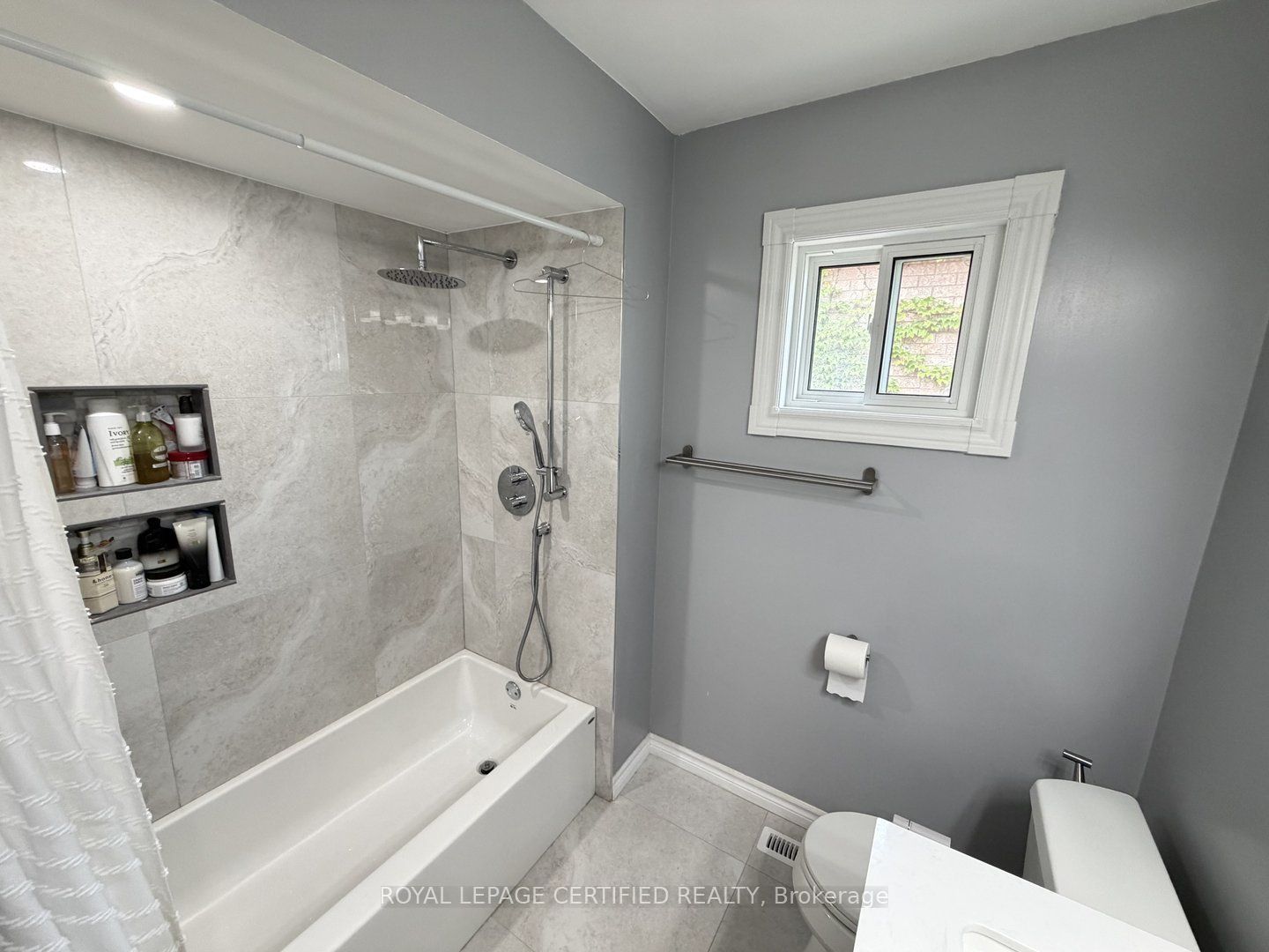 5967 Cherrywood Place Property Photo 16