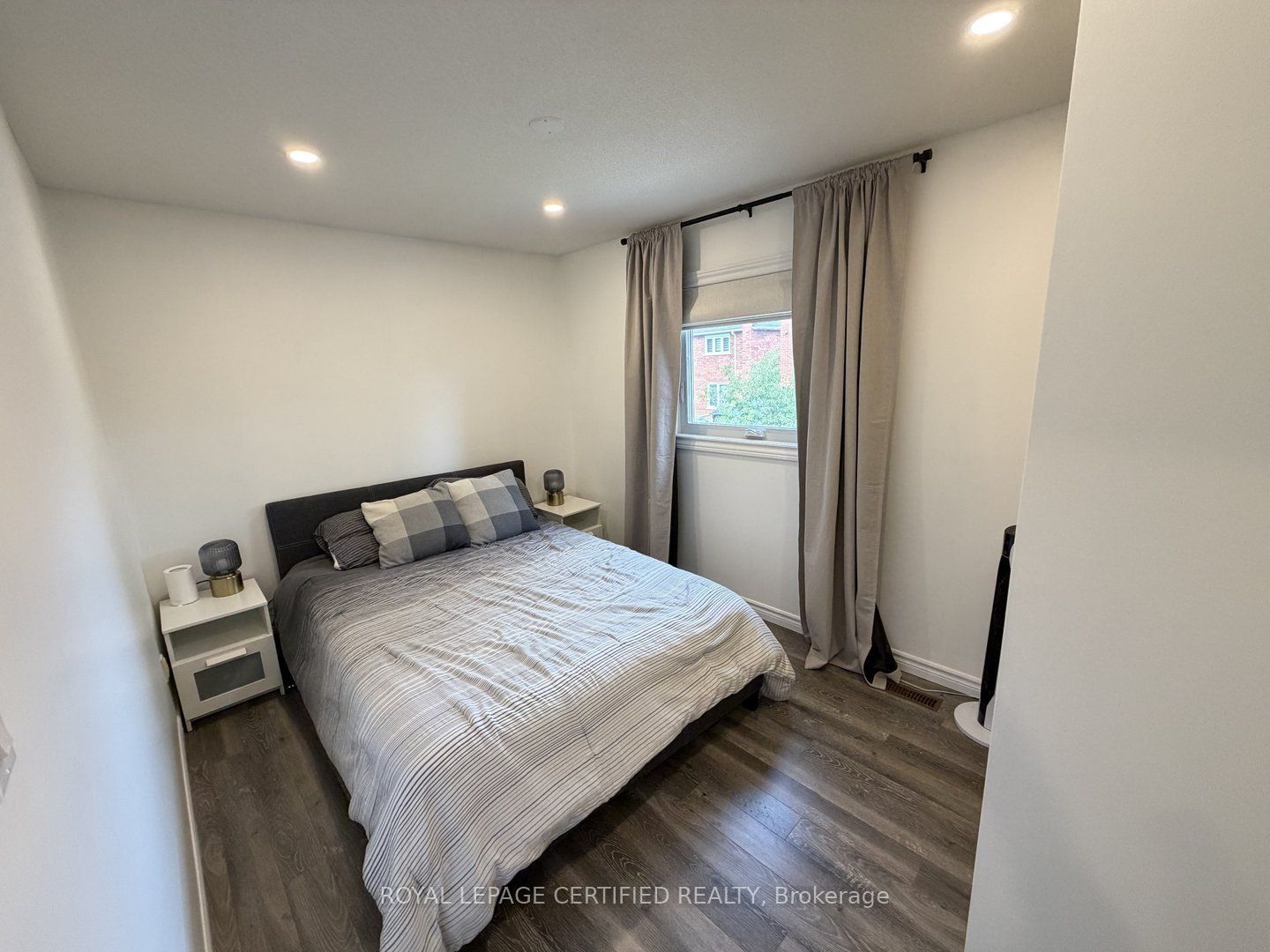 5967 Cherrywood Place Property Photo 18