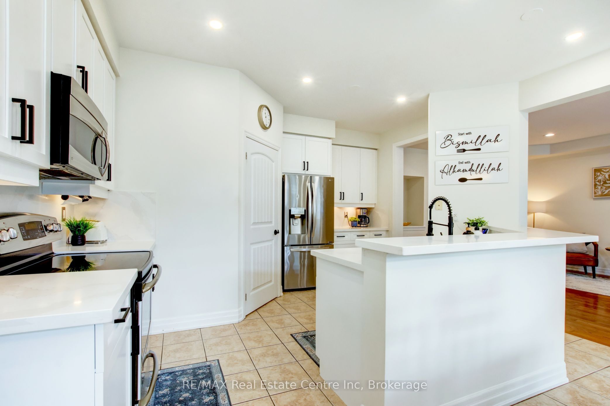 52 Bardoe Crescent Property Photo 12