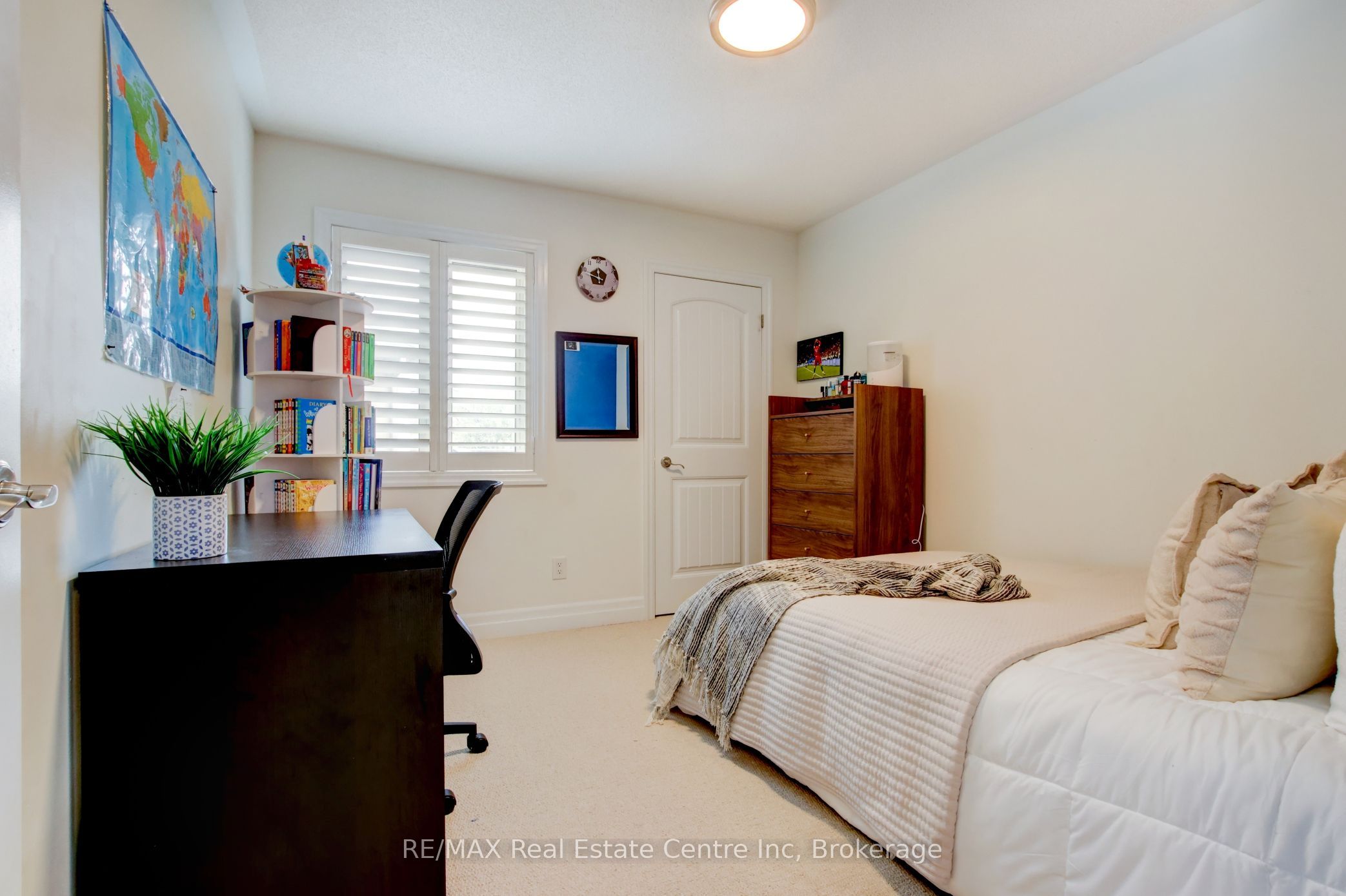 52 Bardoe Crescent Property Photo 26