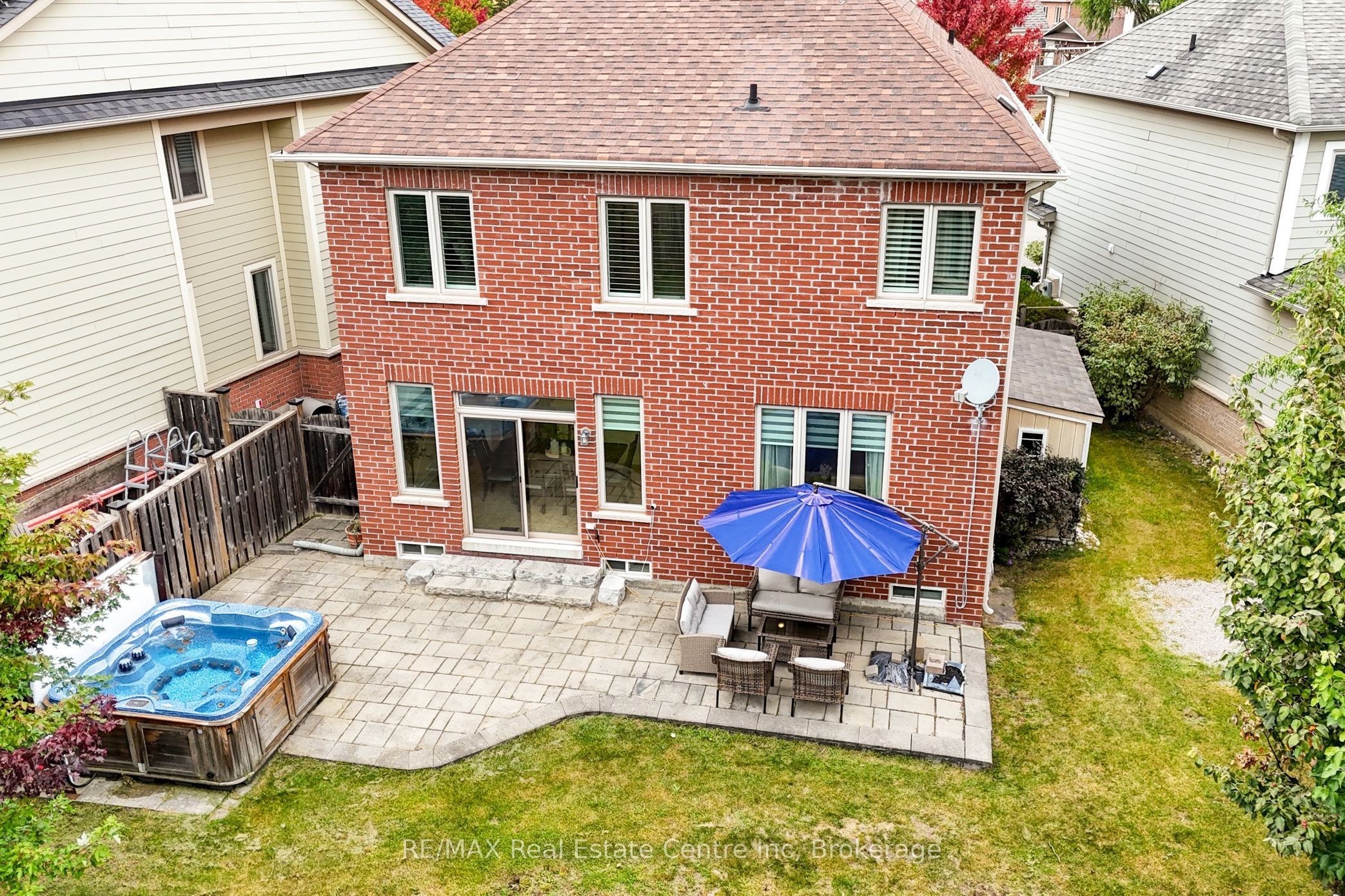 52 Bardoe Crescent Property Photo 37