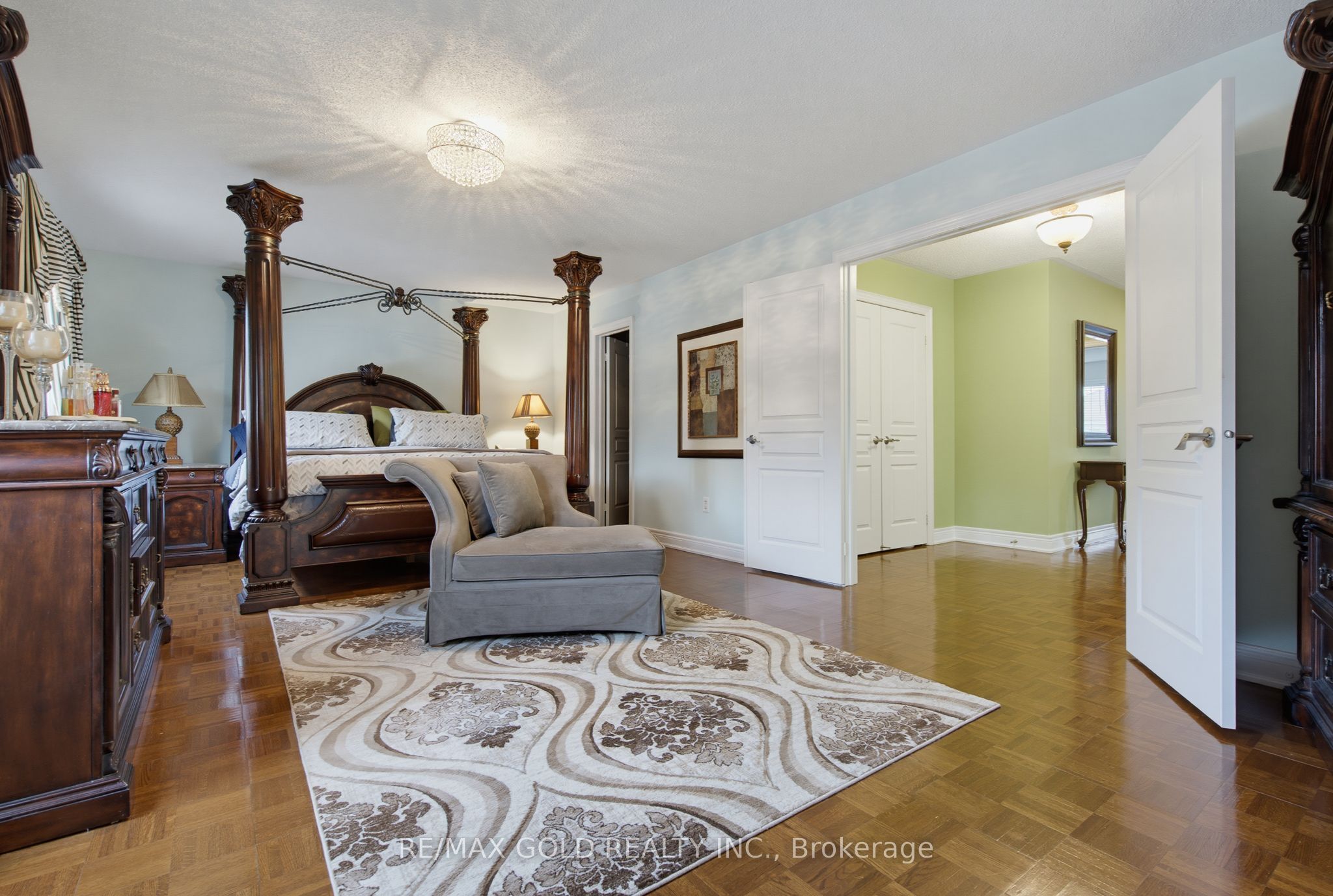 34 Lexington Road Property Photo 14