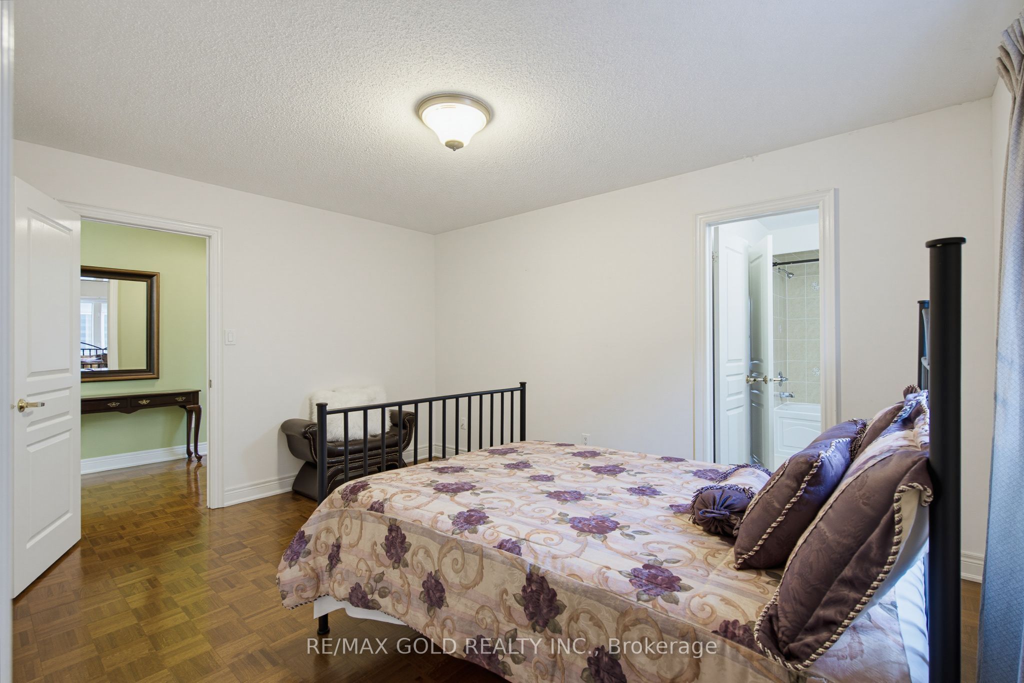 34 Lexington Road Property Photo 19