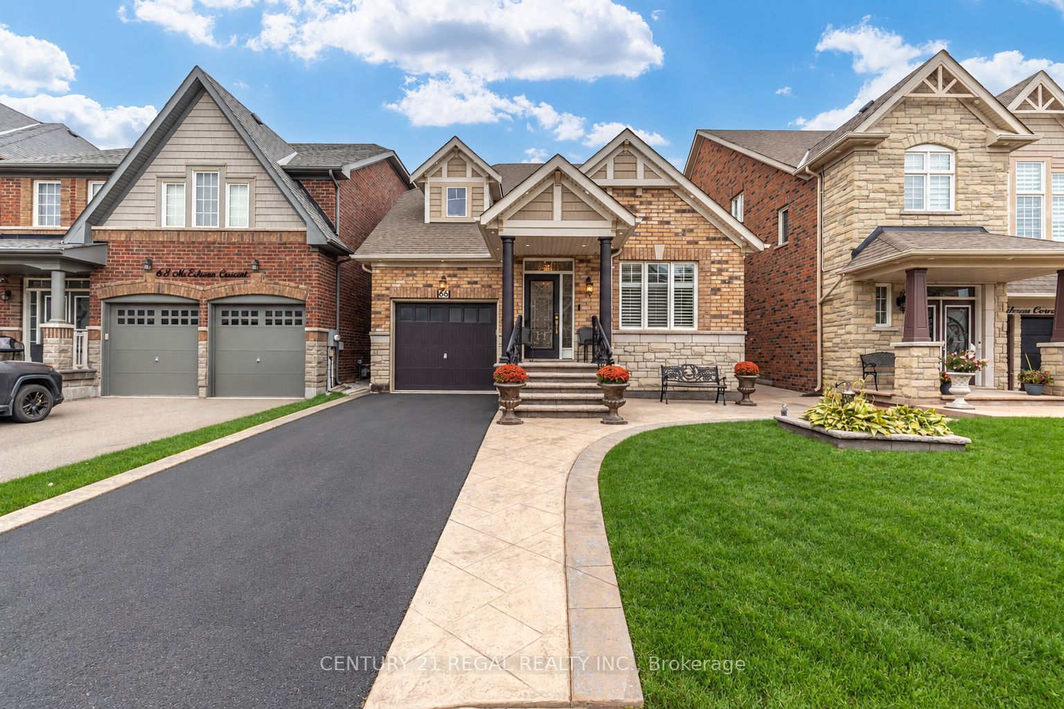 66 McEchearn Crescent