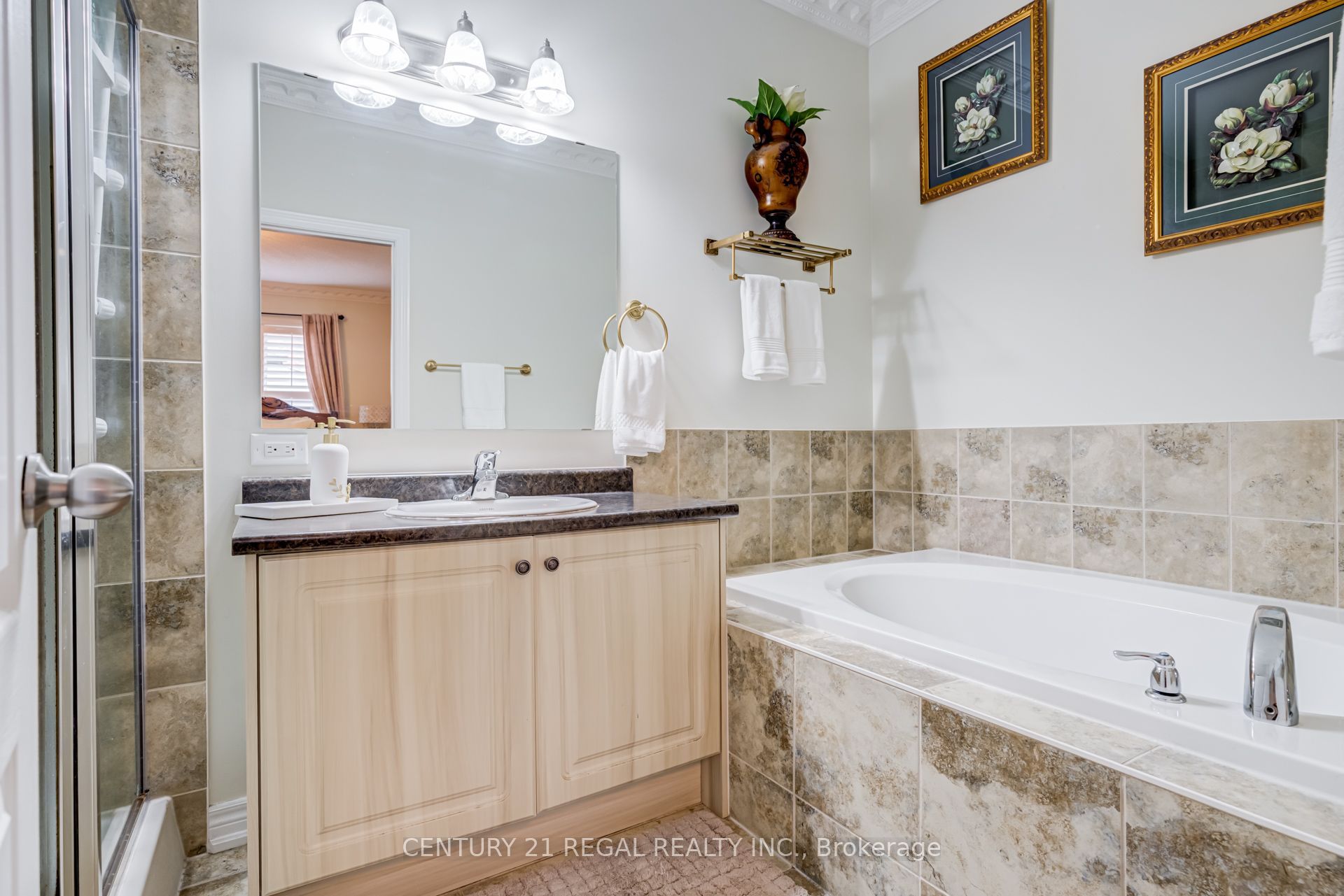 66 Mcechearn Crescent Property Photo 15