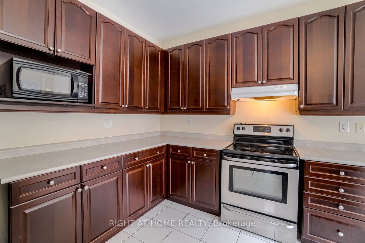 4644 Doug Wright Drive Property Photo 11