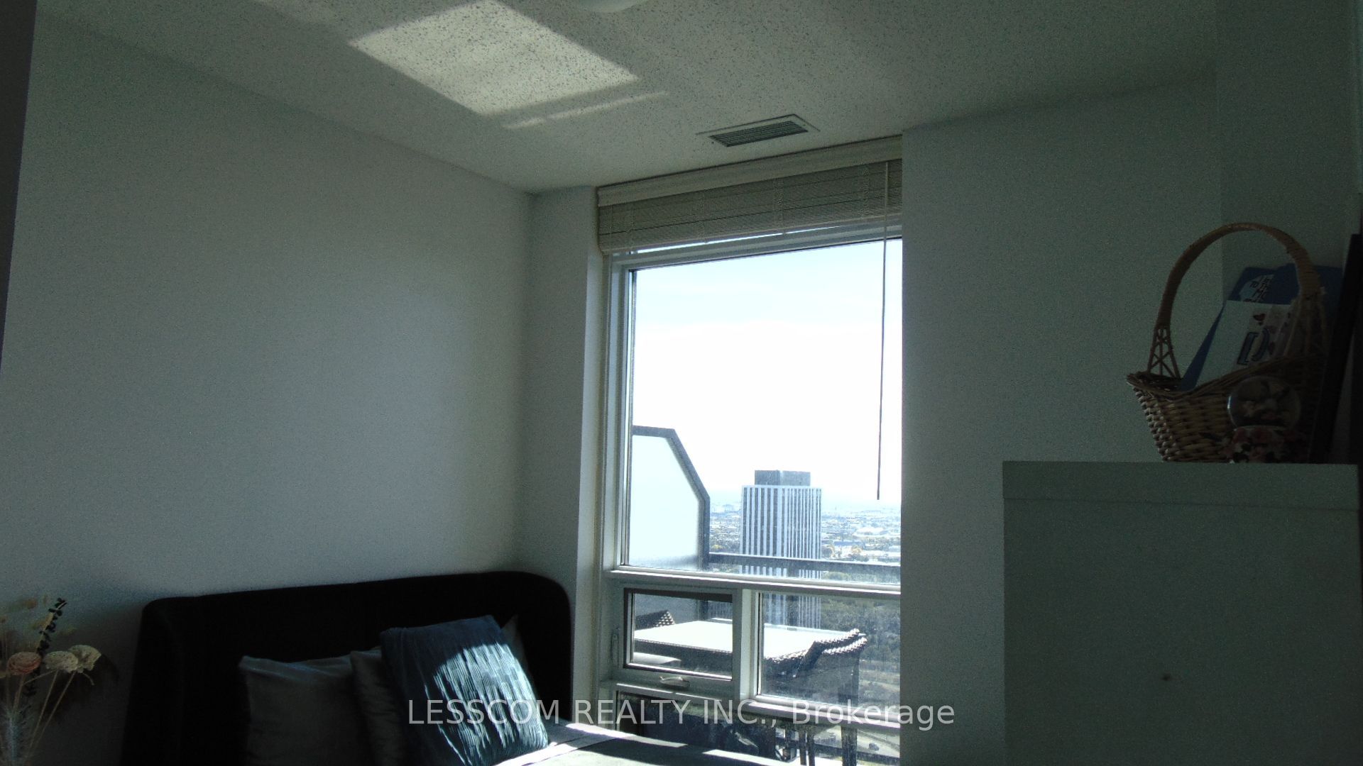 2 Eva Road Ph28 Property Photo 15