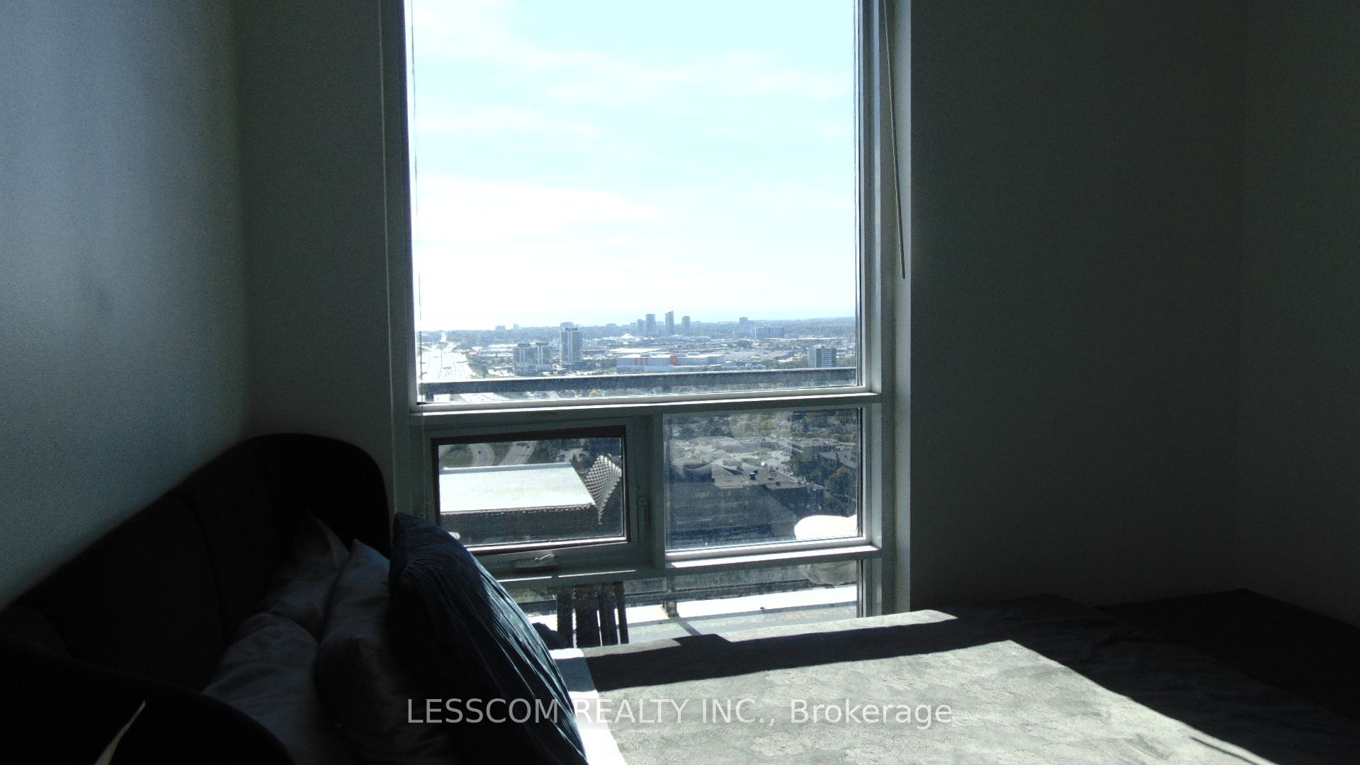 2 Eva Road Ph28 Property Photo 17