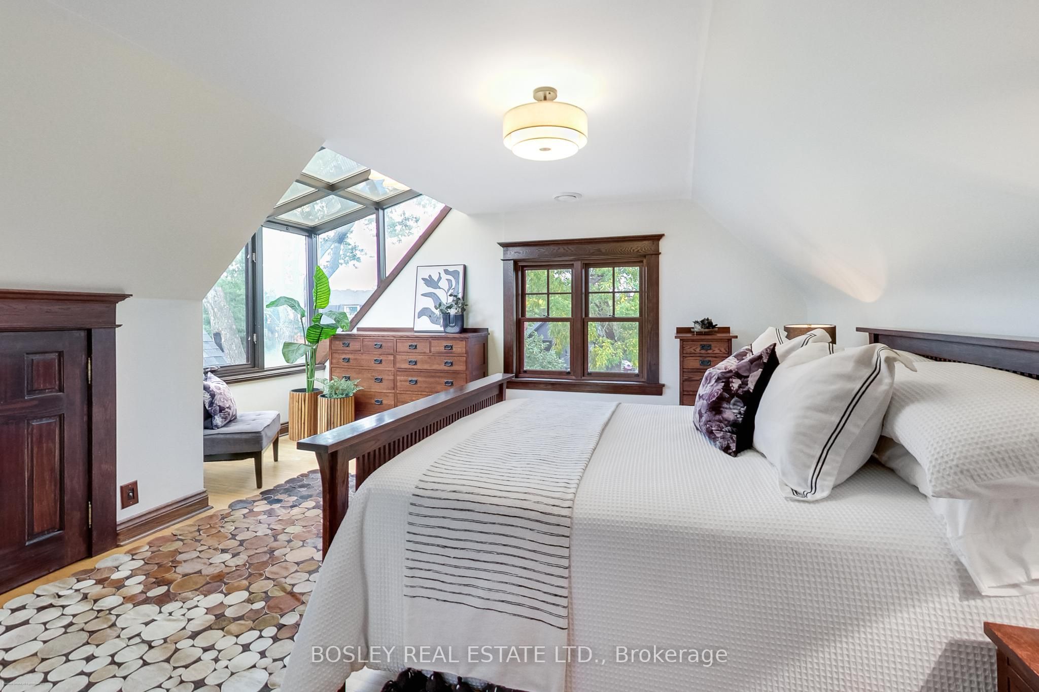 161 Westminster Avenue Property Photo 18